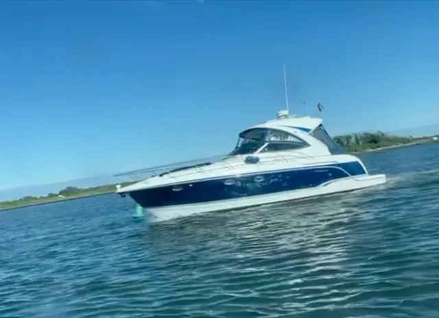 Rent a FORMULA BY THUNDERBIRD cruiser in Freeport, NY near me