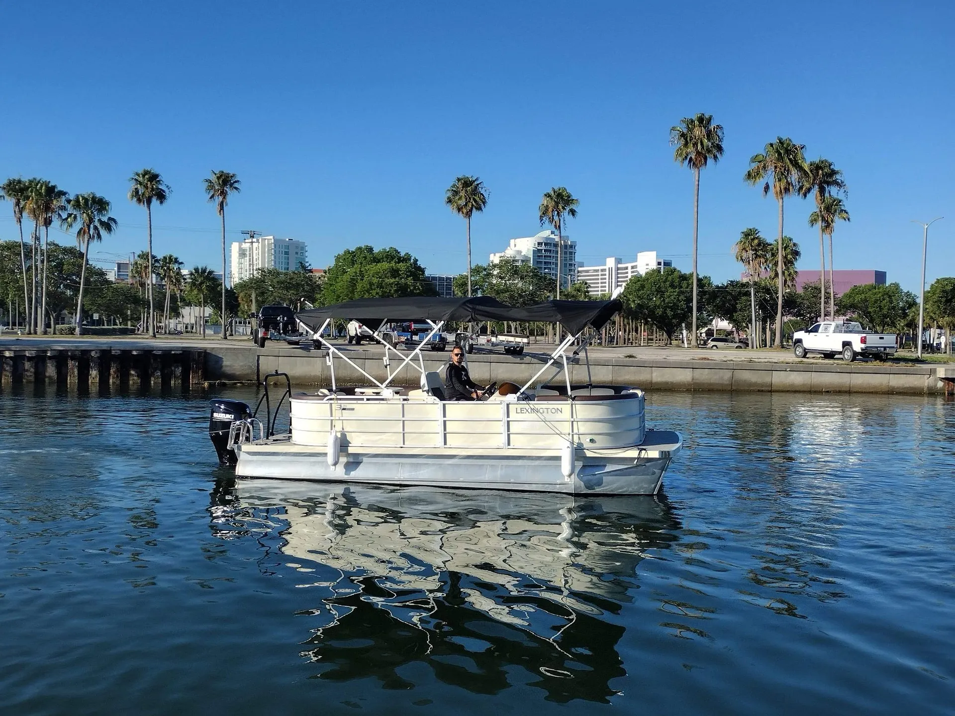 2022 Lexington 24' Luxury Pontoon in Sarasota
