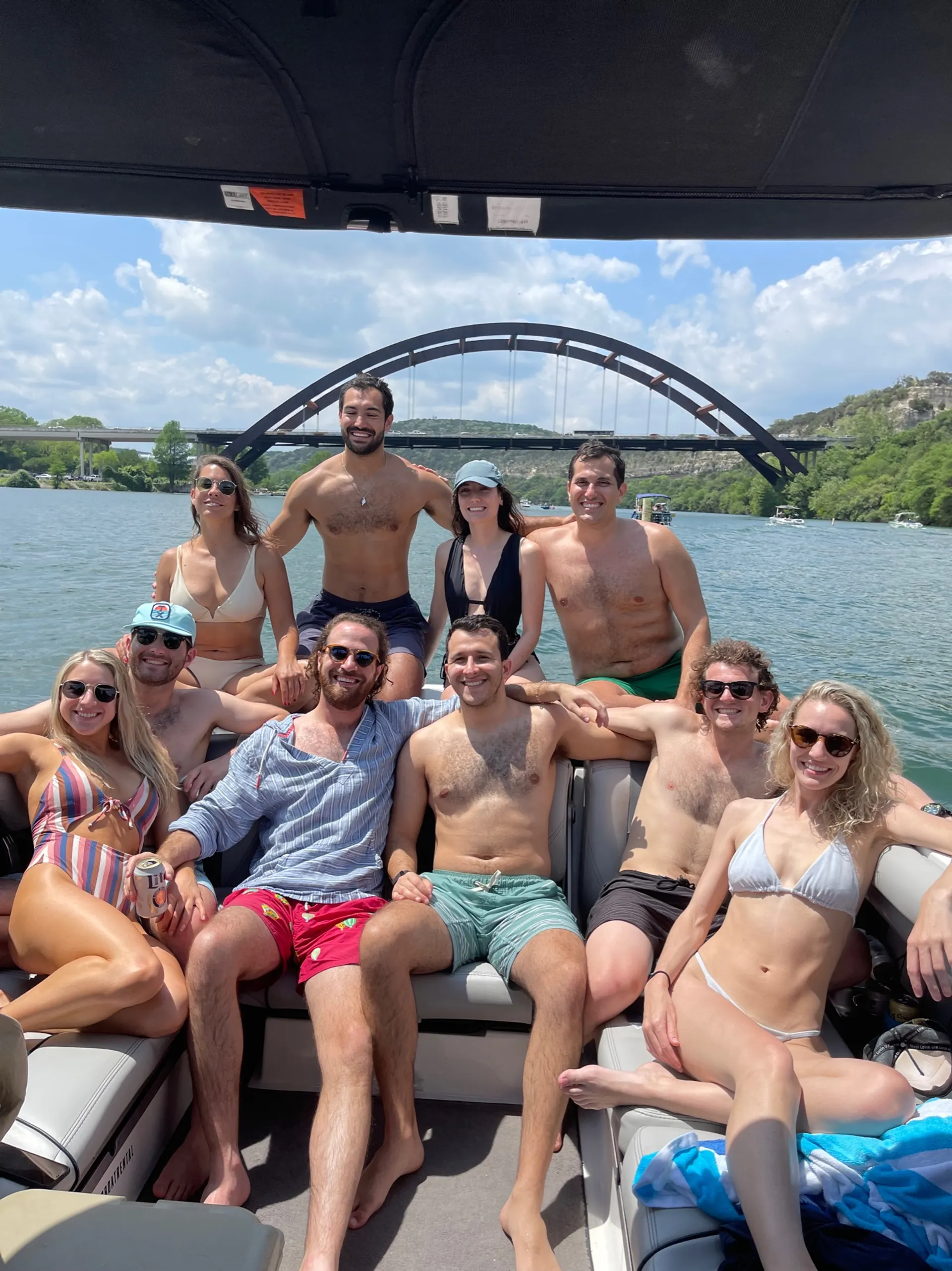 #1 Wake Surfing and Wakeboarding for Lake Austin or Travis - 14 ppl!