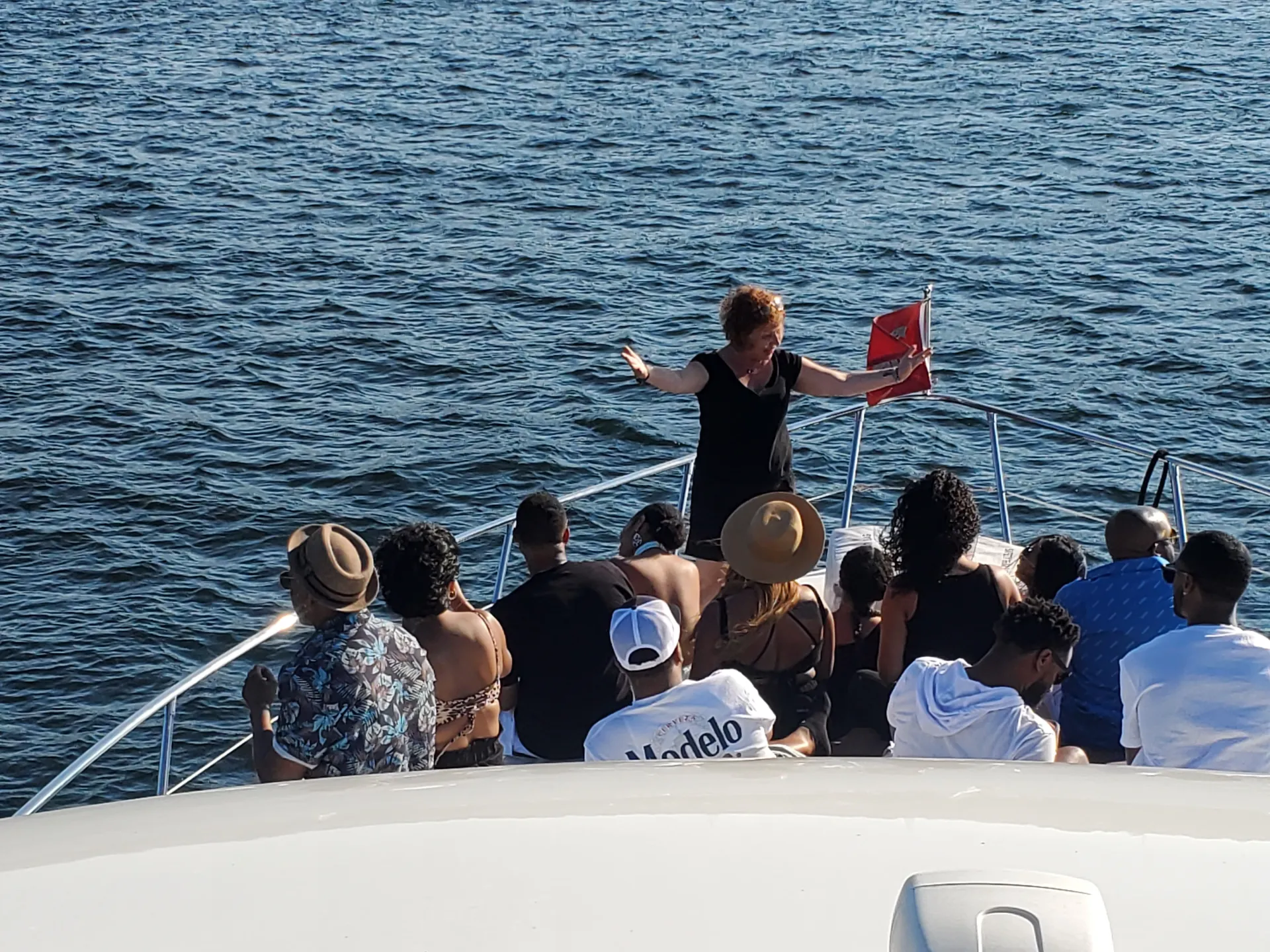 BEAUTIFUL SPACIOUS LUXURY YACHT  