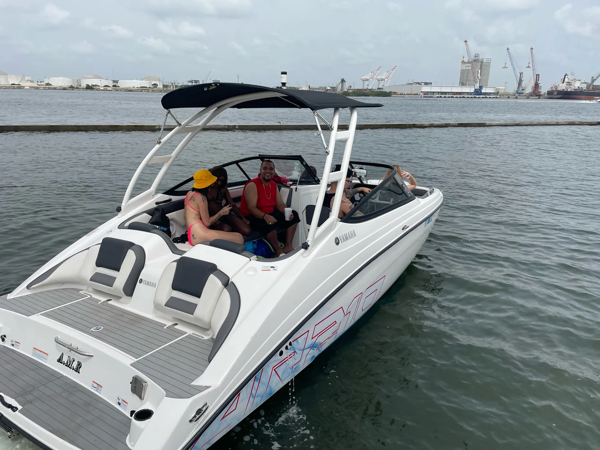 2021 Yamaha Jet Boat for charter in Tampa!