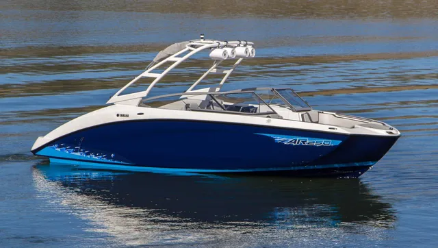 Rent a YAMAHA ski and wakeboard in South Lake Tahoe, CA near me