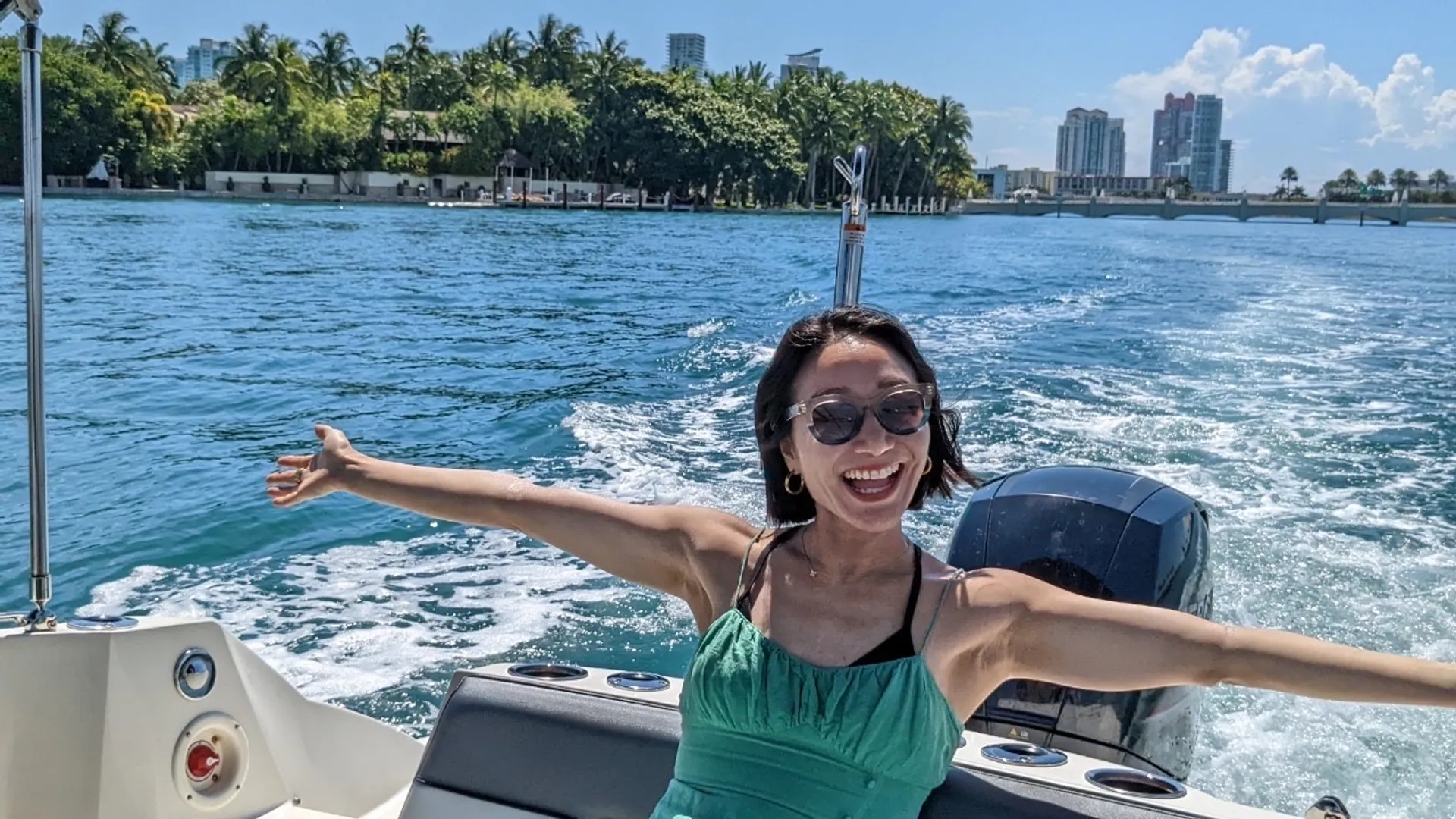 South Beach Pick upMiami Cruise Island  and san bar tour Sunset cruise