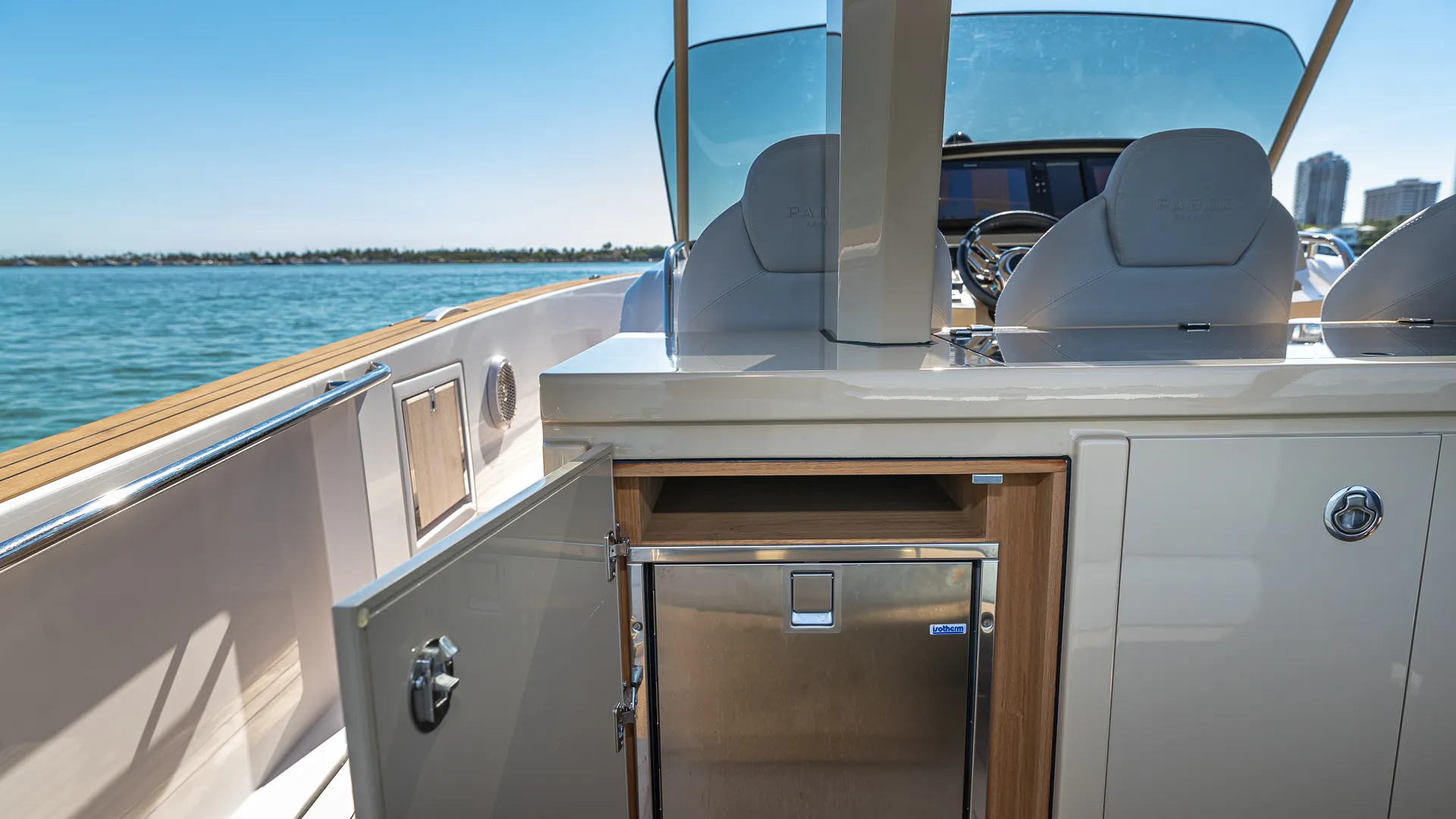 BREATHAKING and EXCLUSIVE Brand New PARDO 38 -No hidden fee-