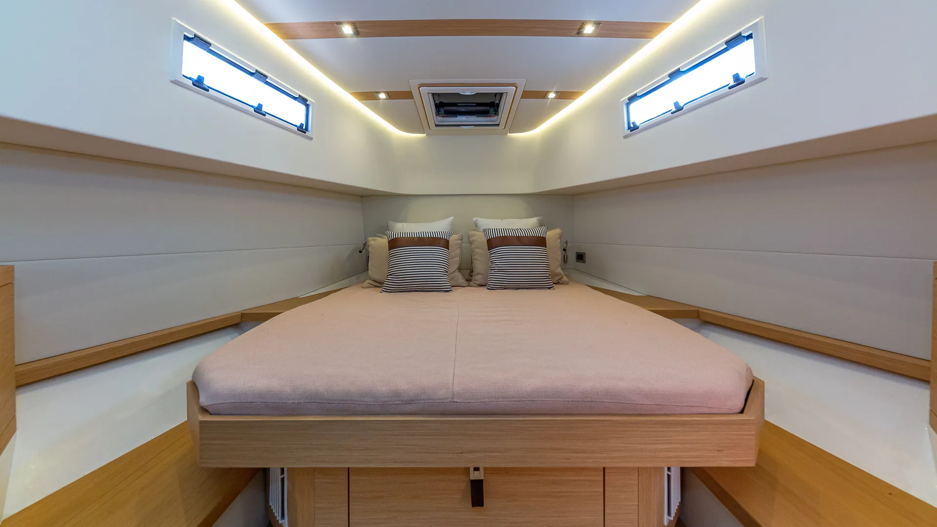 BREATHAKING and EXCLUSIVE Brand New PARDO 38 -No hidden fee-
