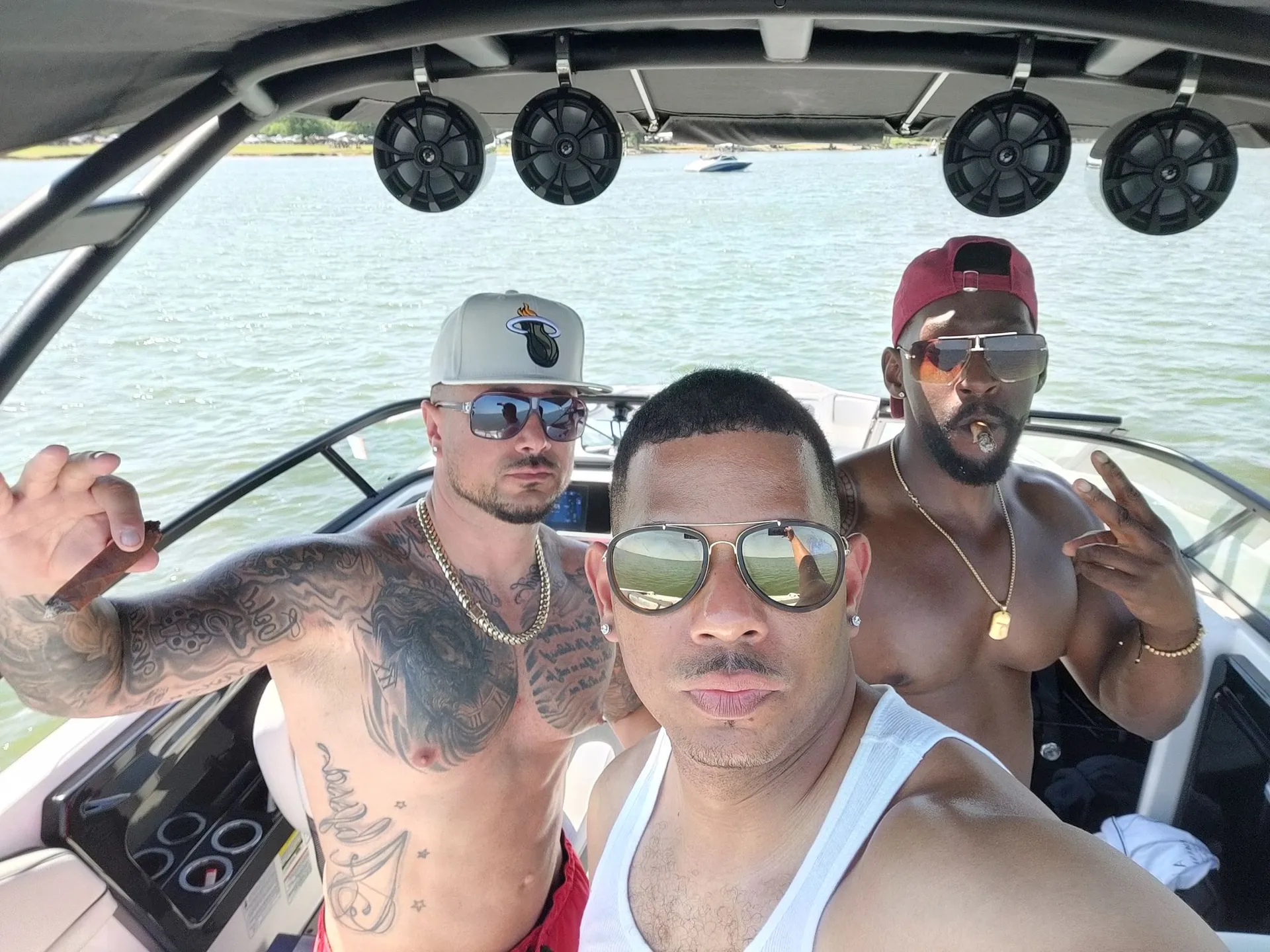 NEW 2021 25’ Yamaha AR250 JetBoat Lake Lewisville