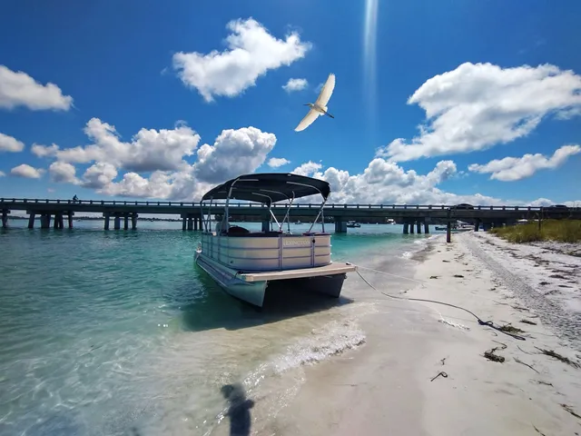 Rent a Lexington pontoon in Sarasota, FL near me