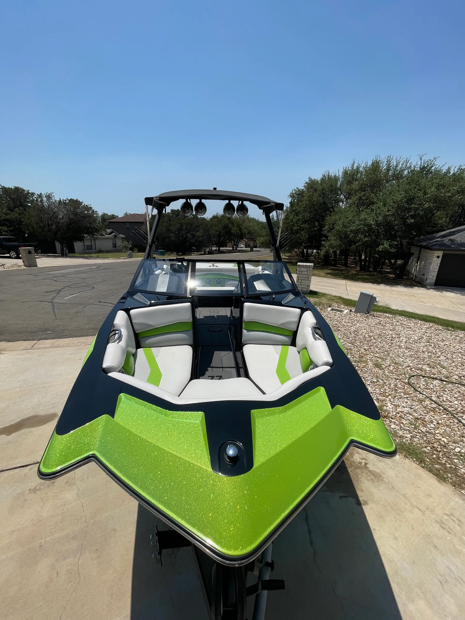 AXIS WAKE RESEARCH A22 W/TRAILER in Lago Vista, TX — photo 6