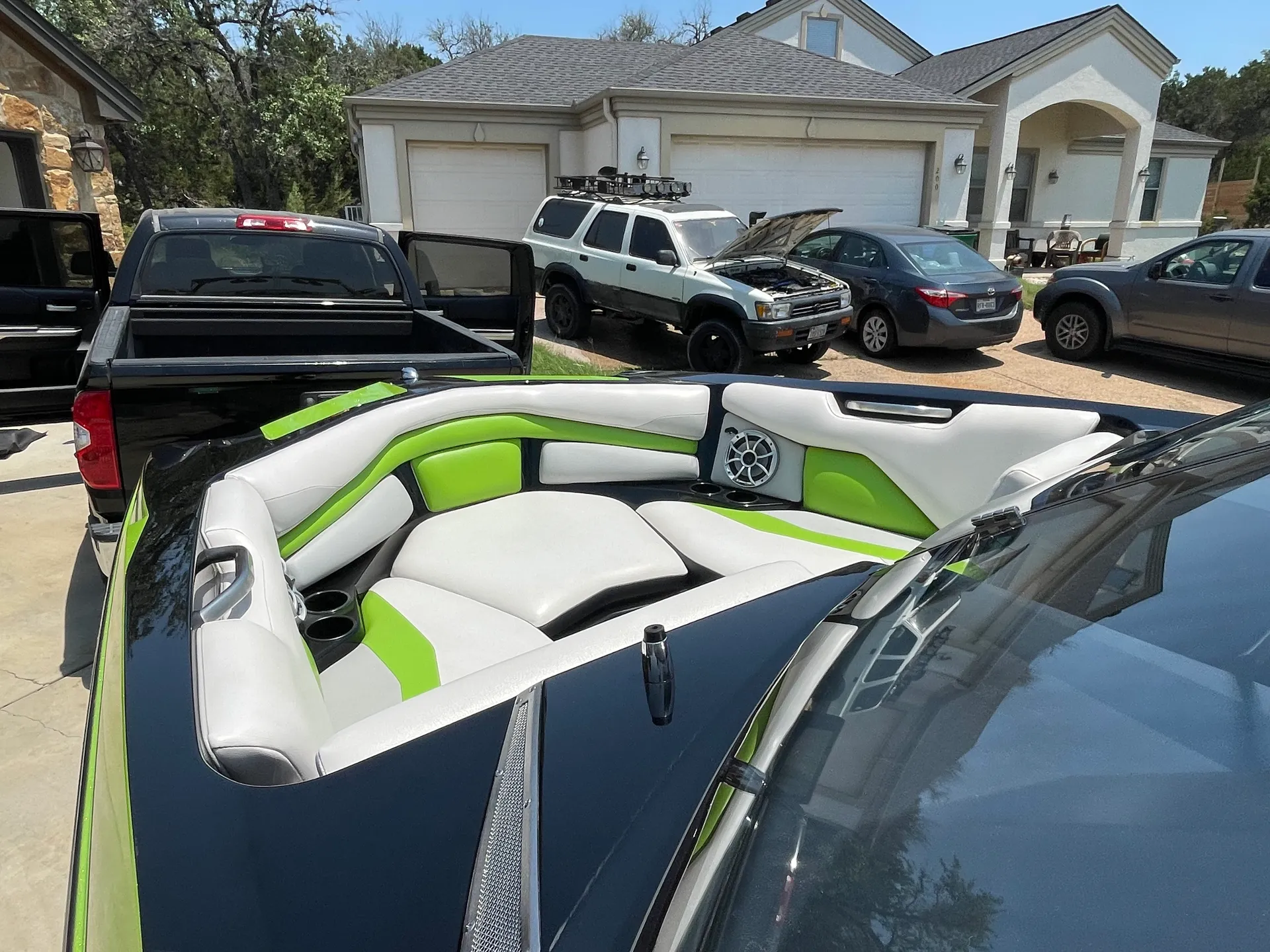 AXIS WAKE RESEARCH A22 W/TRAILER in Lago Vista, TX — photo 9