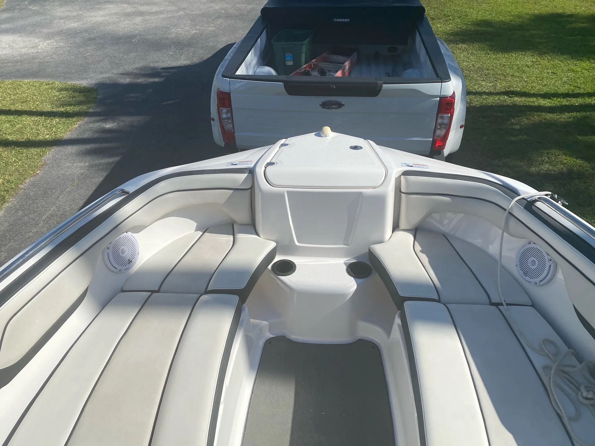 Yamaha SX210 Bow Rider Twin Jet Engine Boat 