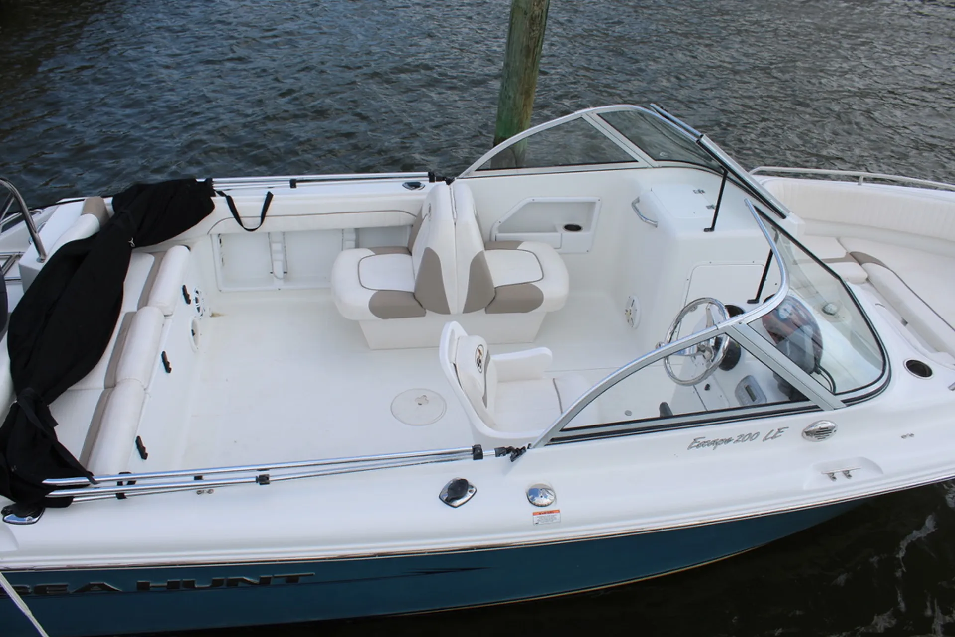 Sea Hunt Boats Escape 200 in Grasonville, MD — photo 6