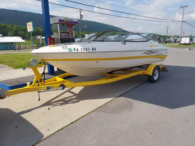 Rent a Mariah Boats bow rider in James Creek, PA near me