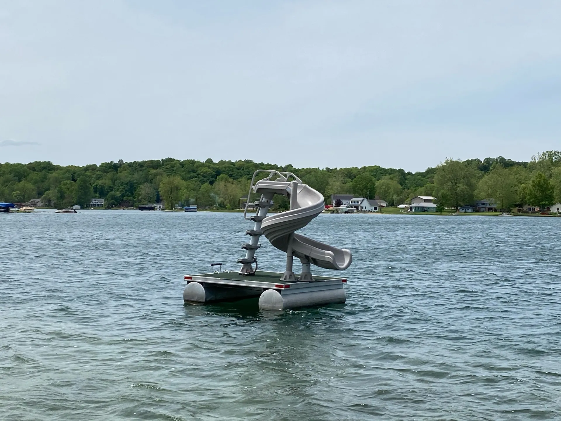 Tahoe Pontoons 26' Cascade Quad Lounge in Vandalia, MI — photo 6