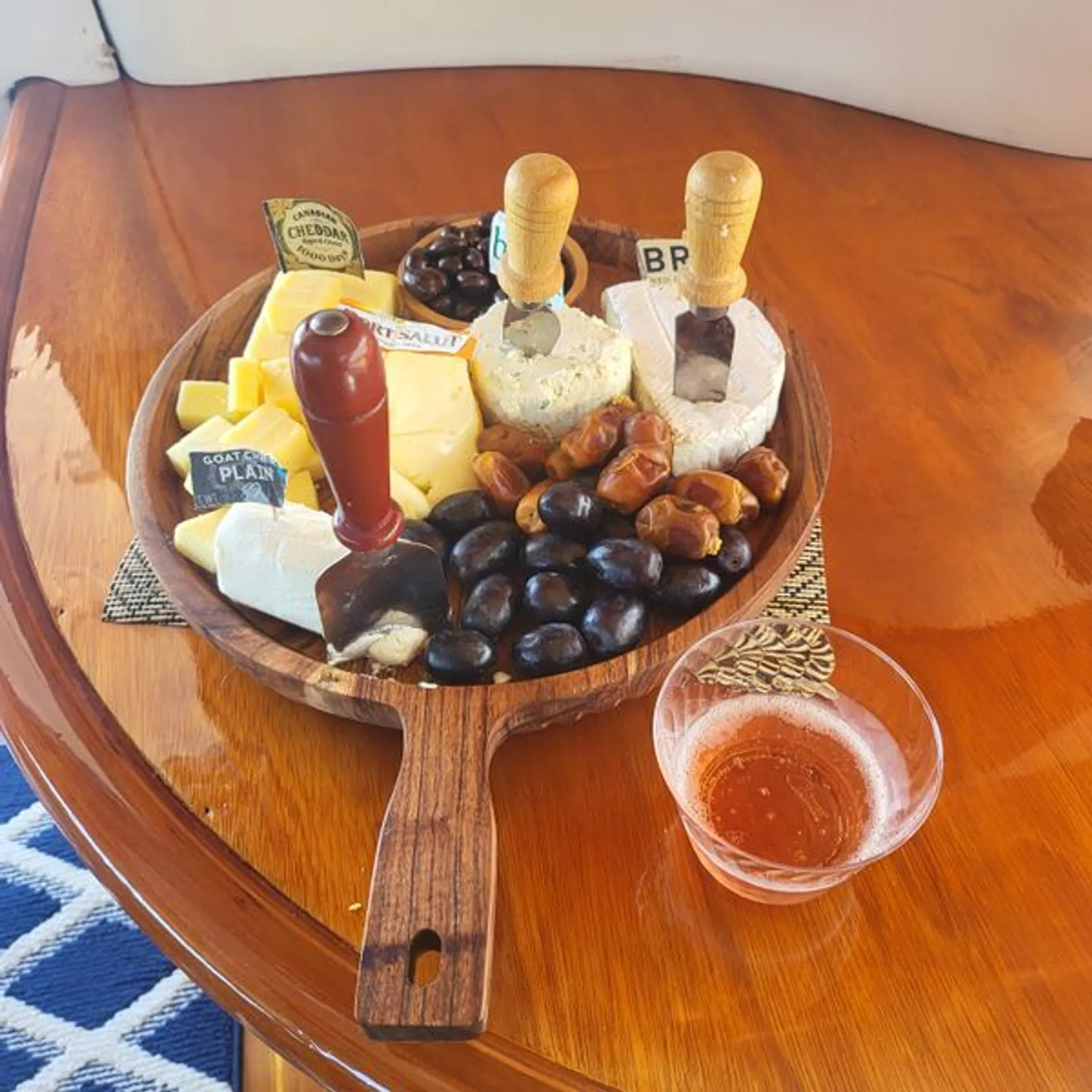 44' Express Cruiser Motor Yacht, specialized in making memories!!