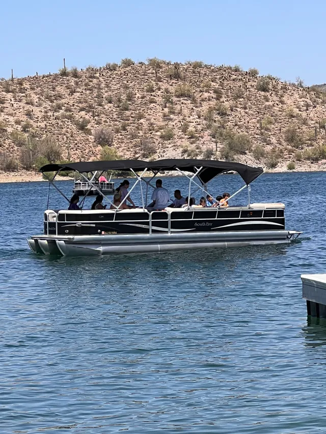 Rent a pontoon in Peoria, AZ near me
