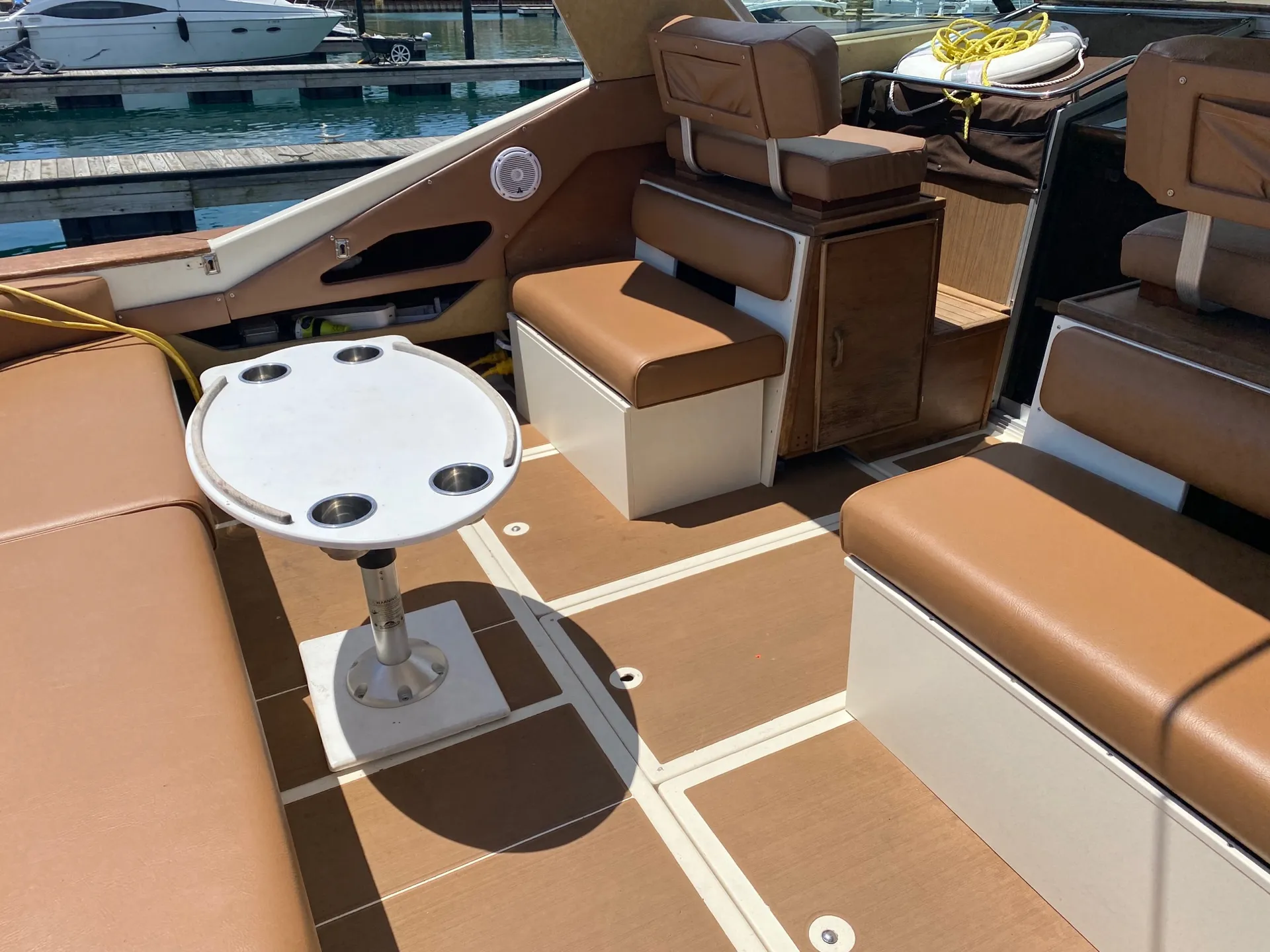 Sea Ray Boats 360 EC in Chicago, IL — photo 5