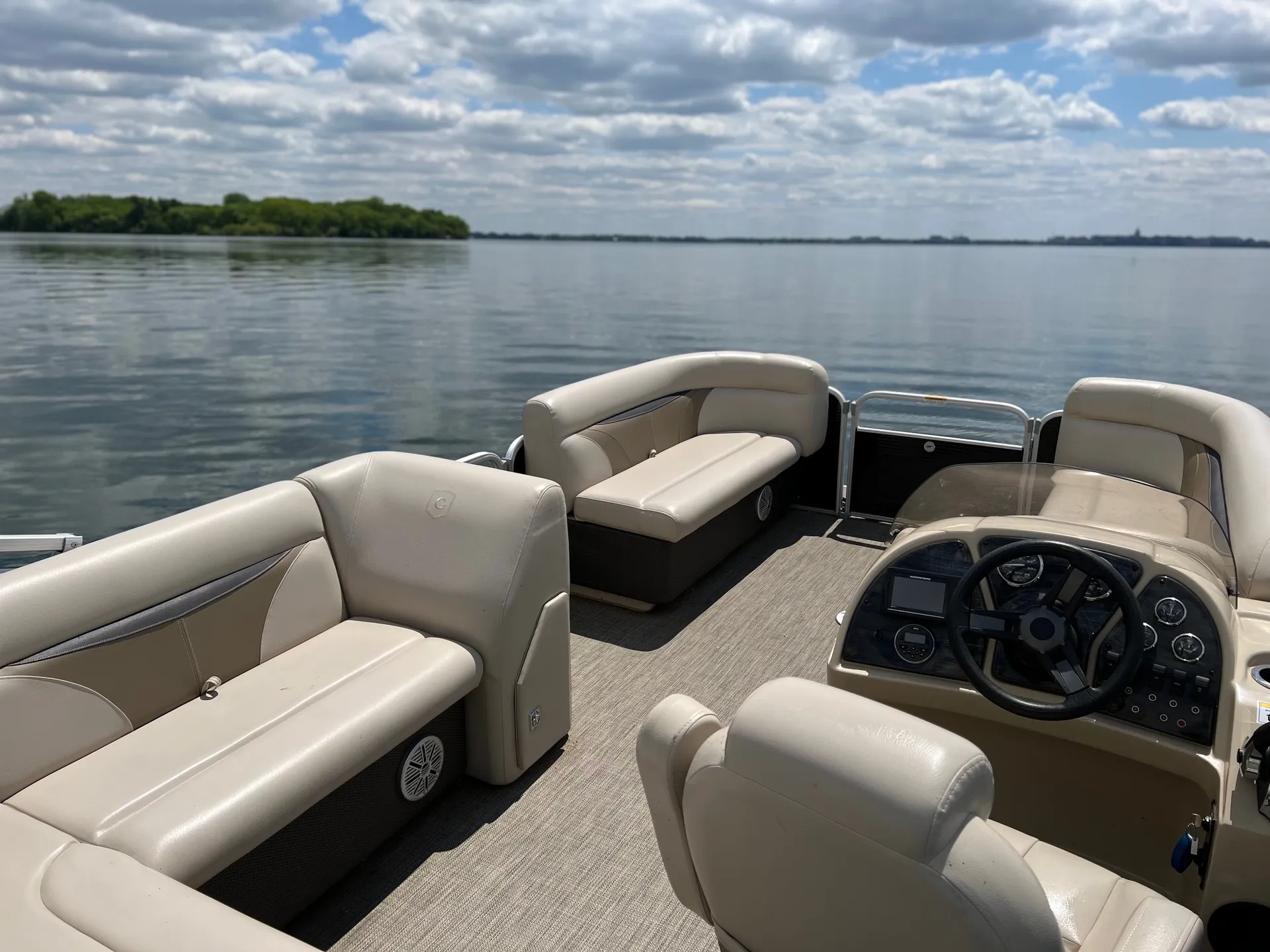 GODFREY MARINE SWEETWATER 200 in Madison, WI — photo 2