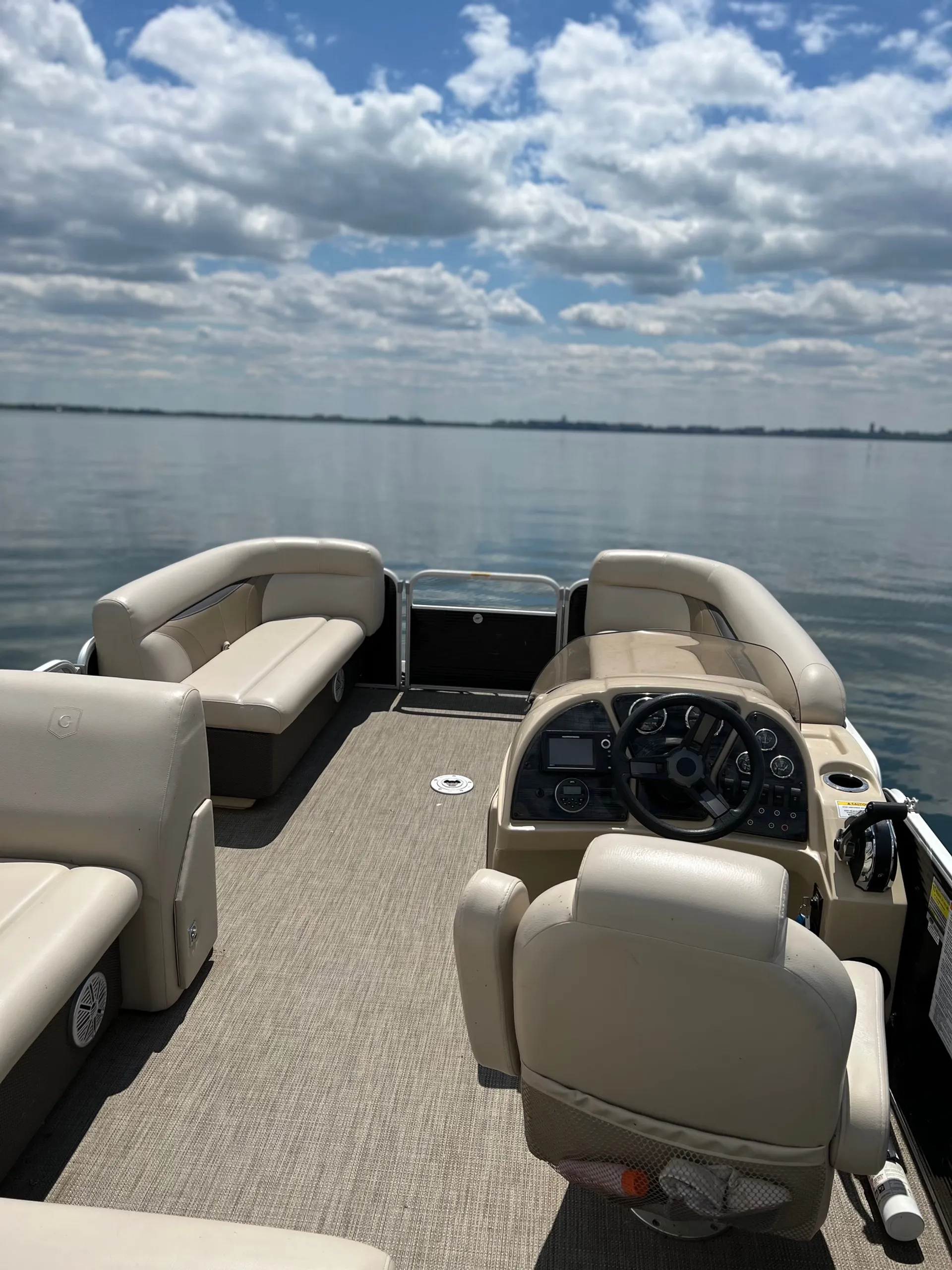 GODFREY MARINE SWEETWATER 200 in Madison, WI — photo 4