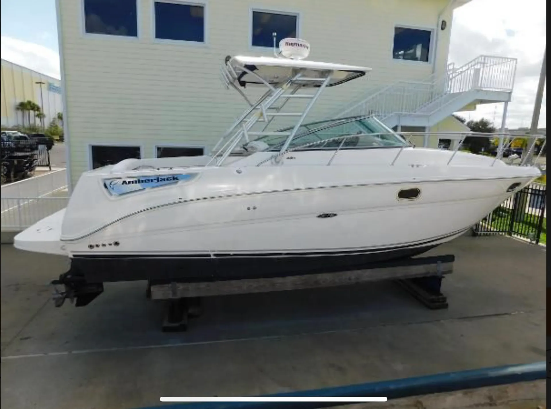 Sea Ray Boats 290 Amberjack in Miami Beach, FL — photo 3