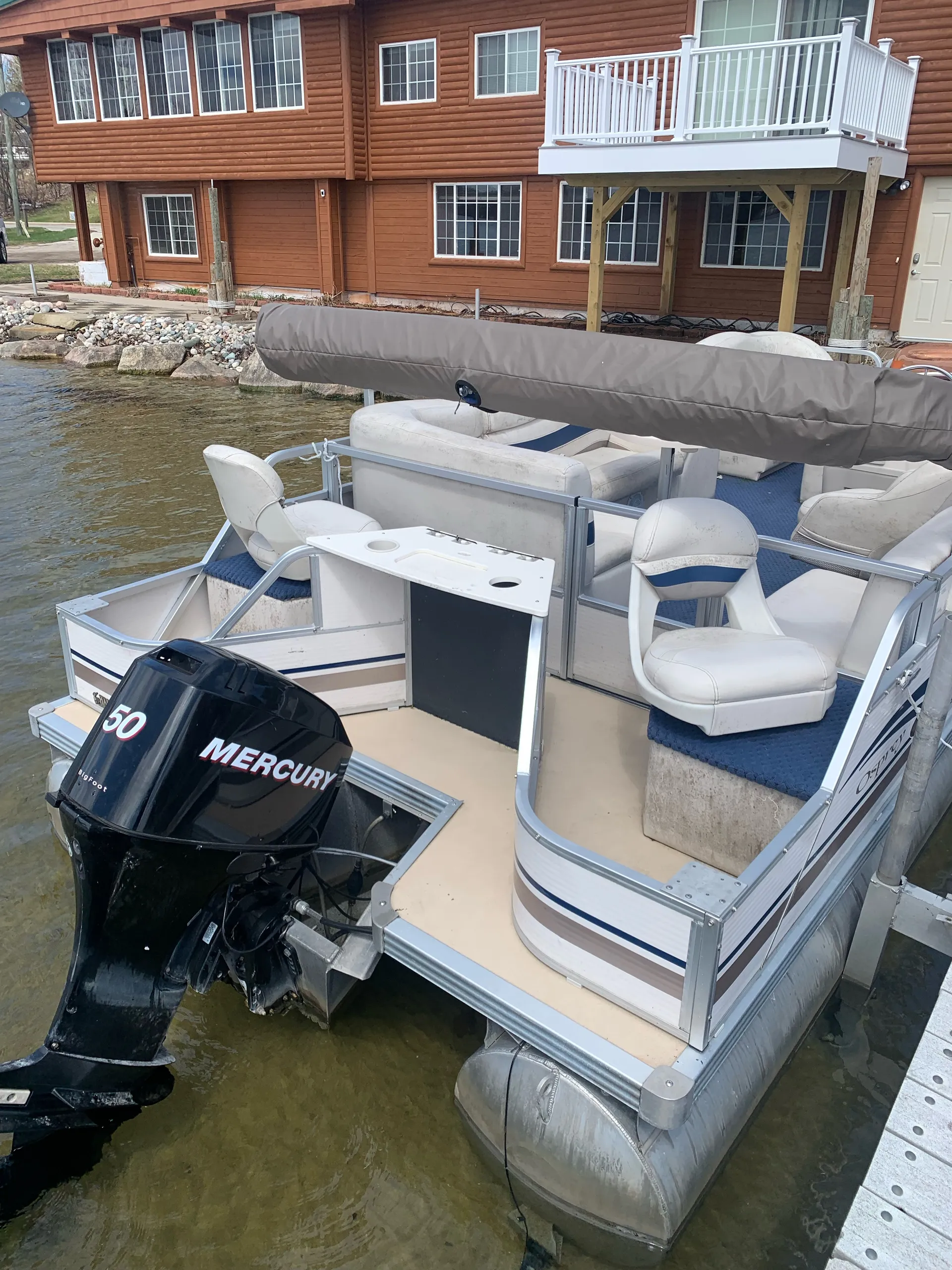 Manitou Pontoon 20 Osprey in Fife Lake, MI — photo 3