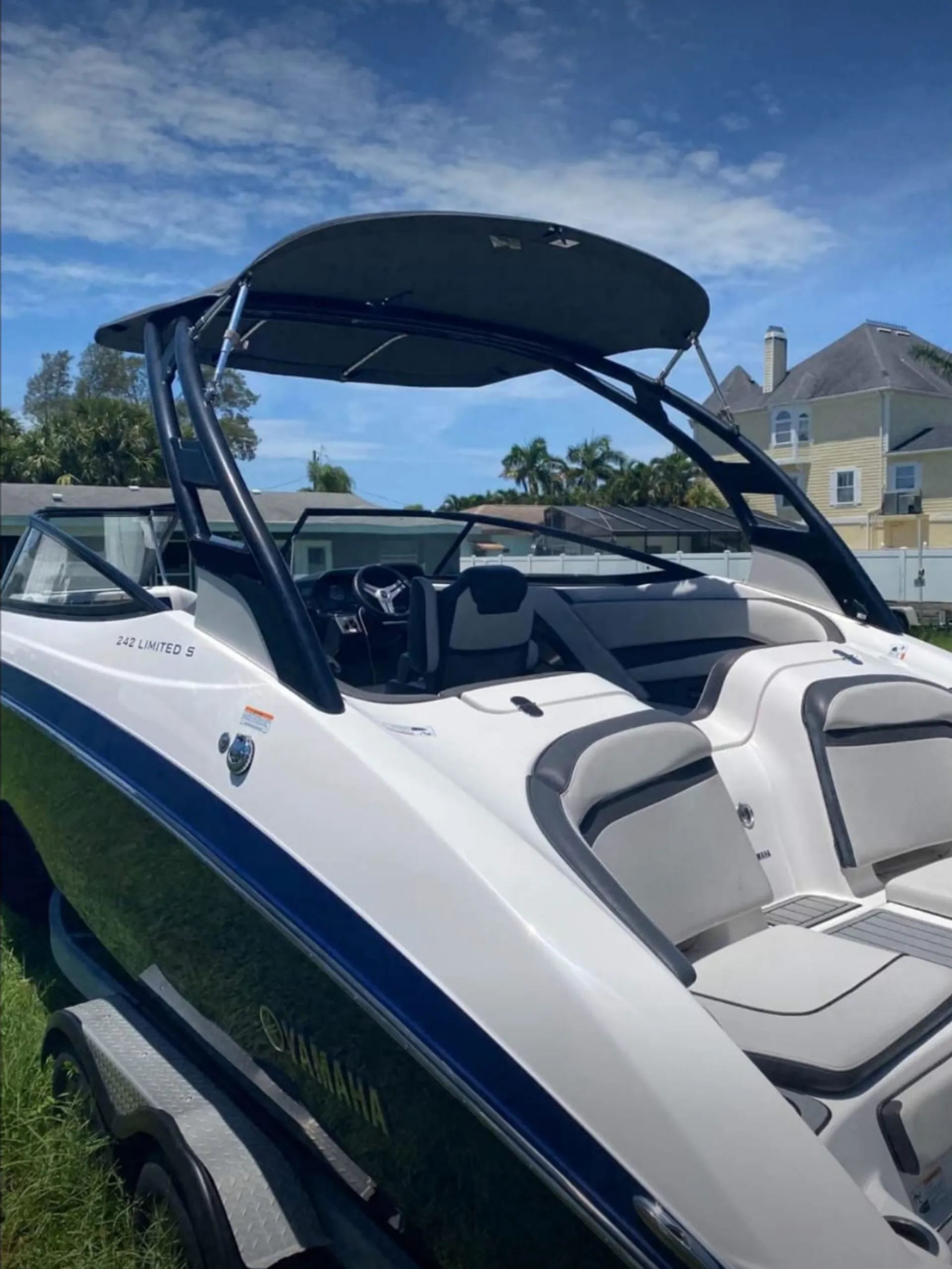 YAMAHA 242 LIMITED S W/TRAILER in Tampa, FL — photo 7