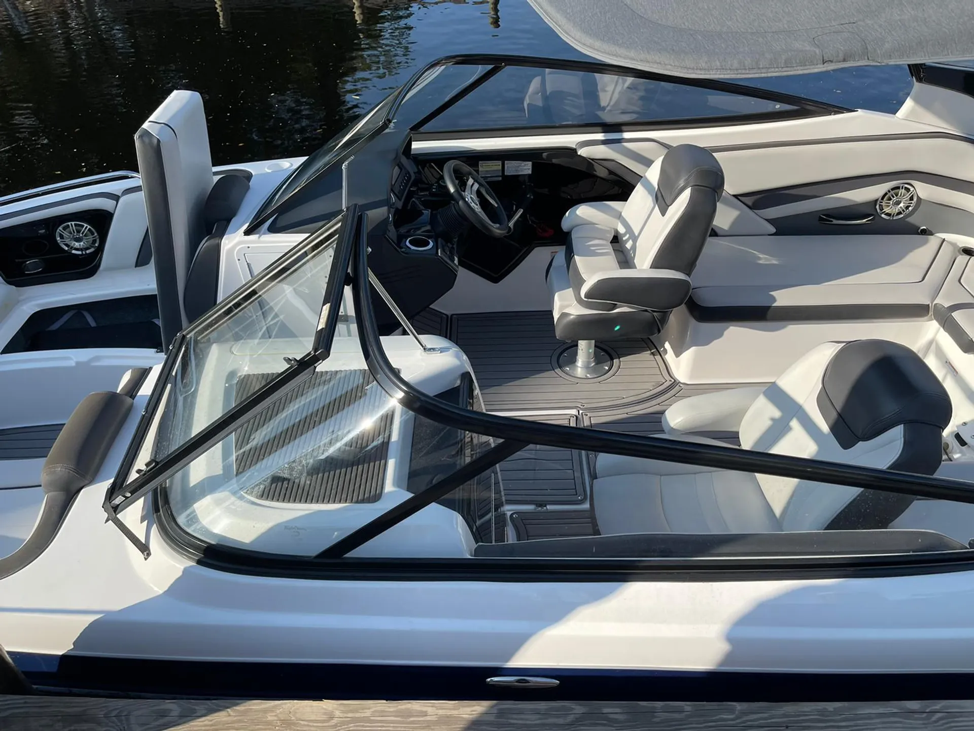 YAMAHA 242 LIMITED S W/TRAILER in Tampa, FL — photo 8