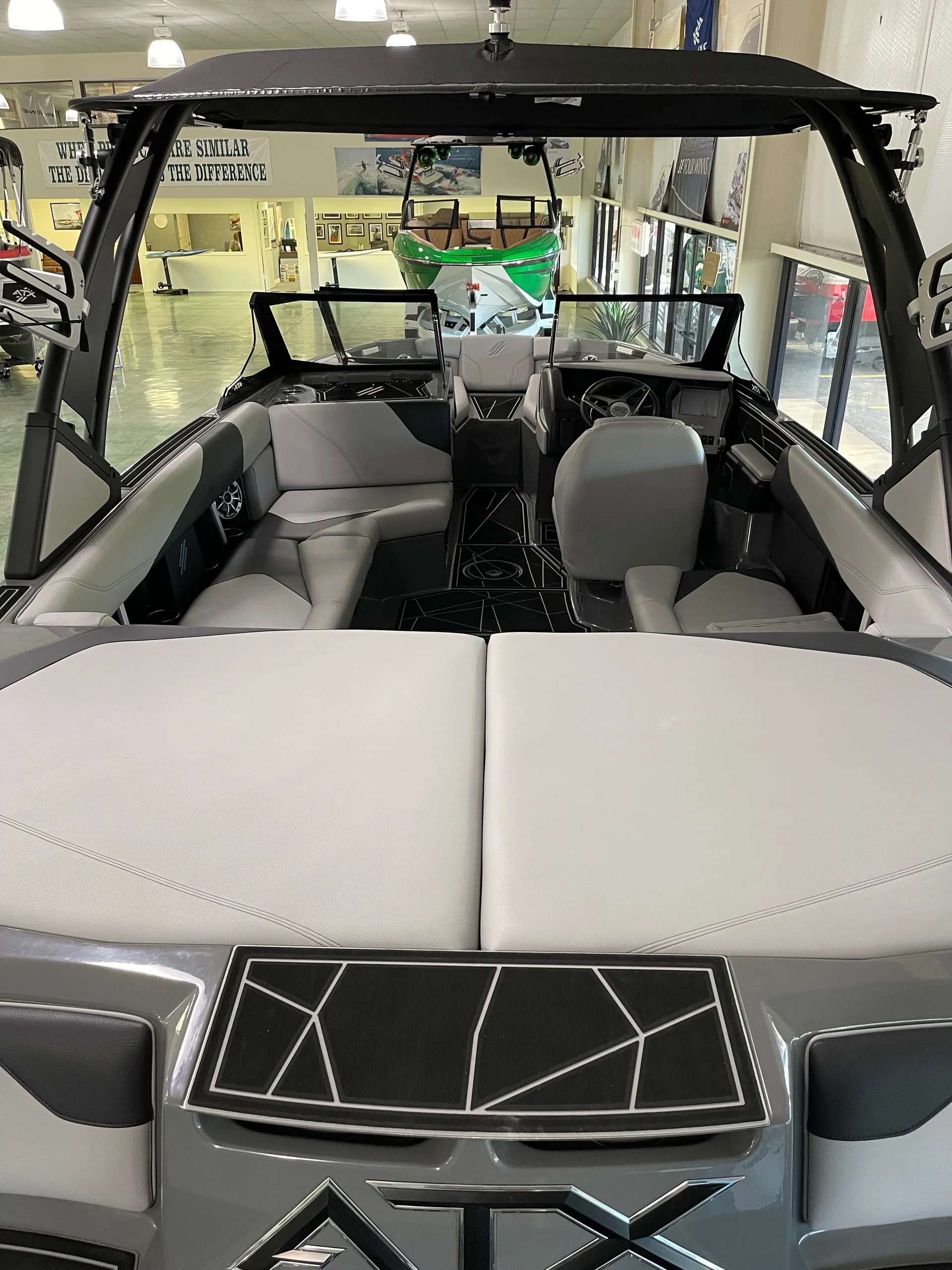 ATX BOATS 22 TYPE-S in Spicewood, TX — photo 3