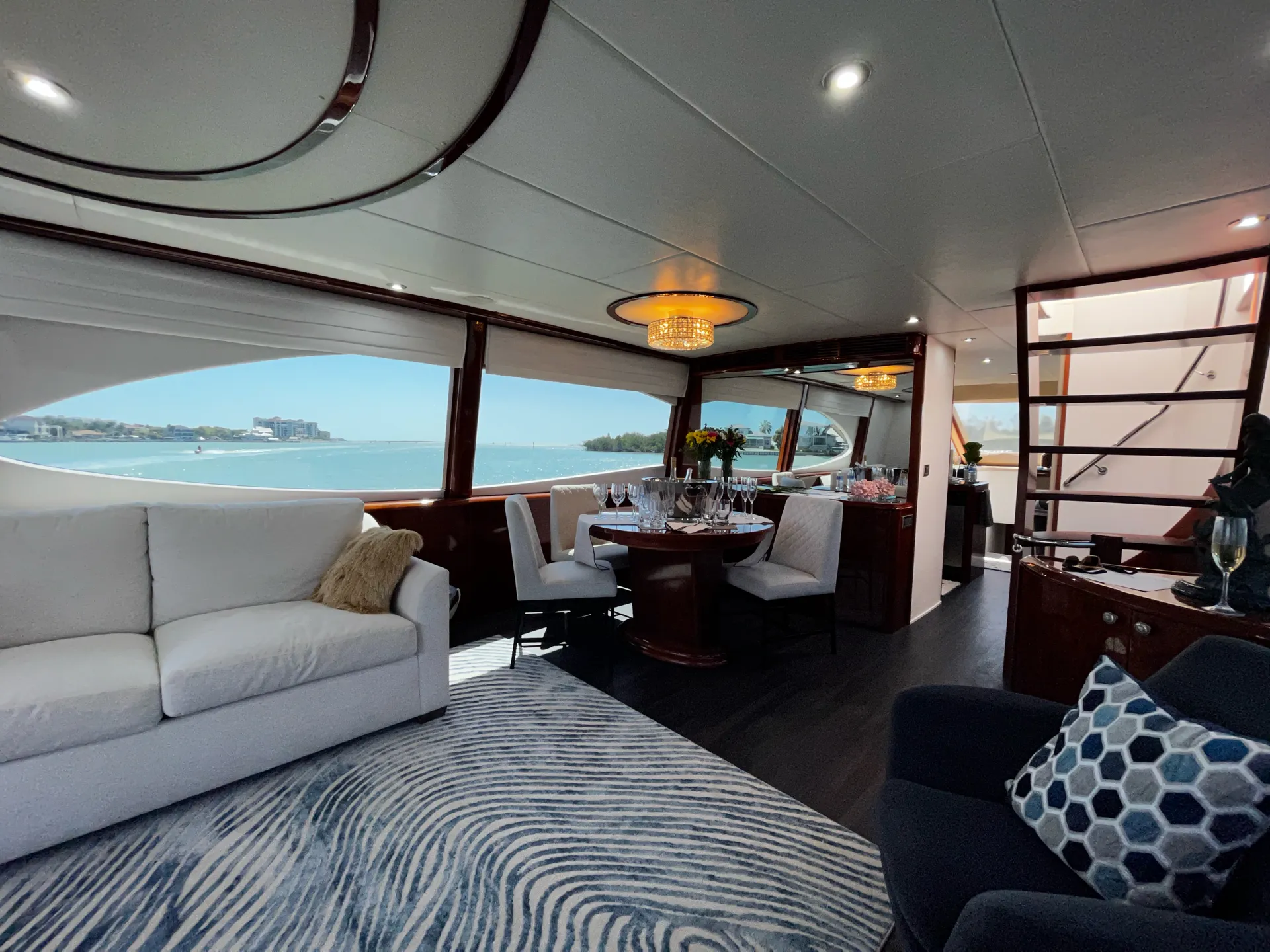ATHENA: LAZZARA Flybridge Motor Yacht