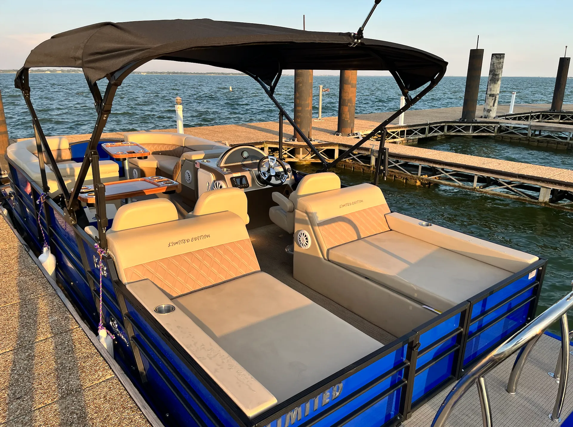 Other 2022 P-23 Lounge Limited Pontoon in Garland, TX — photo 9