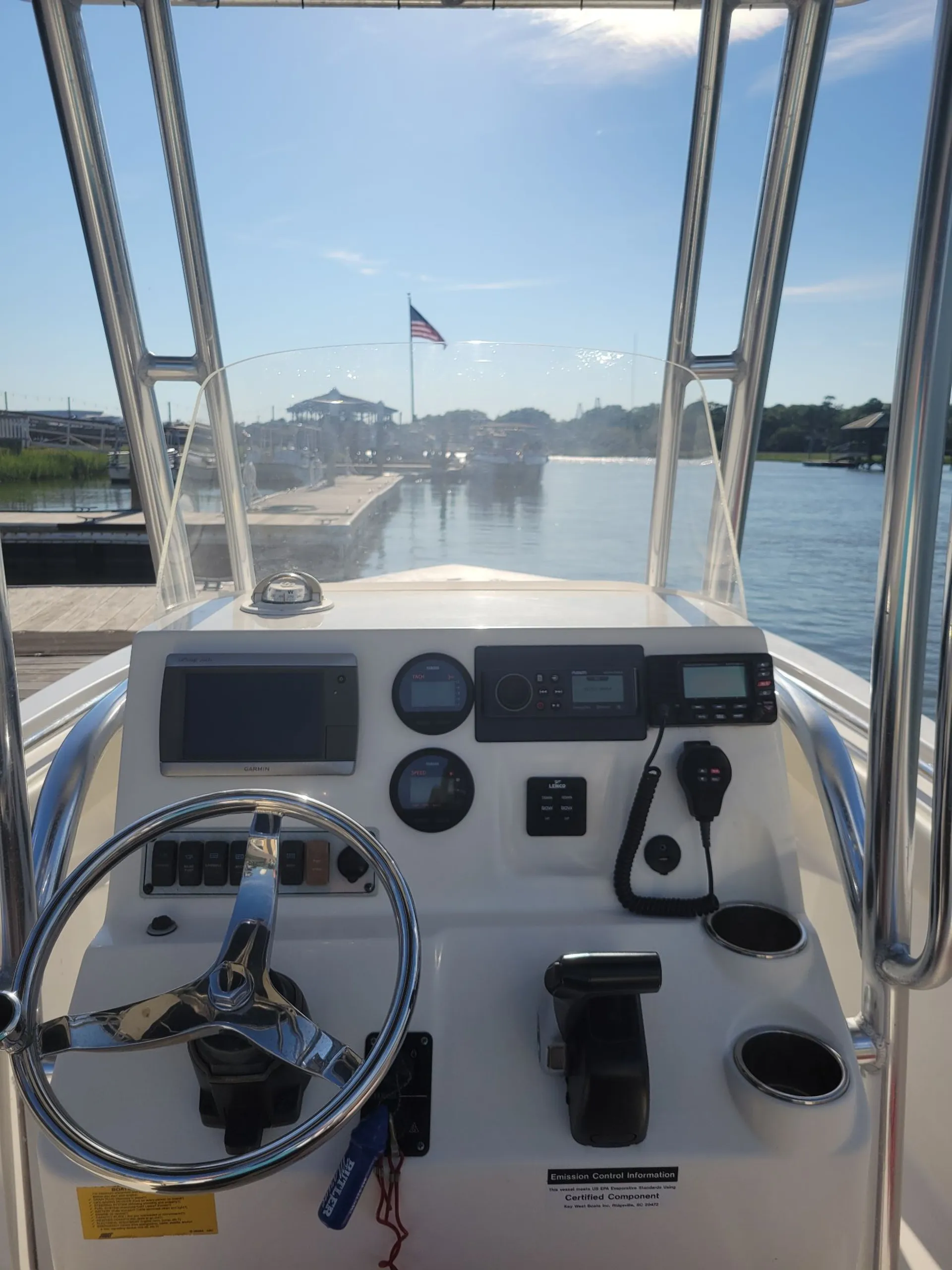 KEY WEST 203FS - Captained - Cruise, Fish, Party!