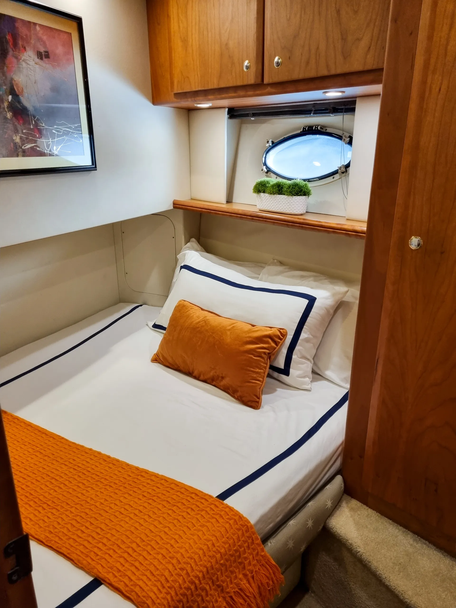 42 Silverton Sport yacht for charter... 