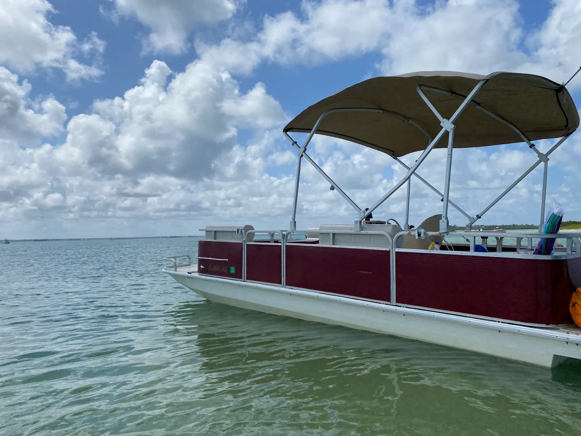 Sylvan Marine 2230 Space Ship in Clearwater, FL — photo 4