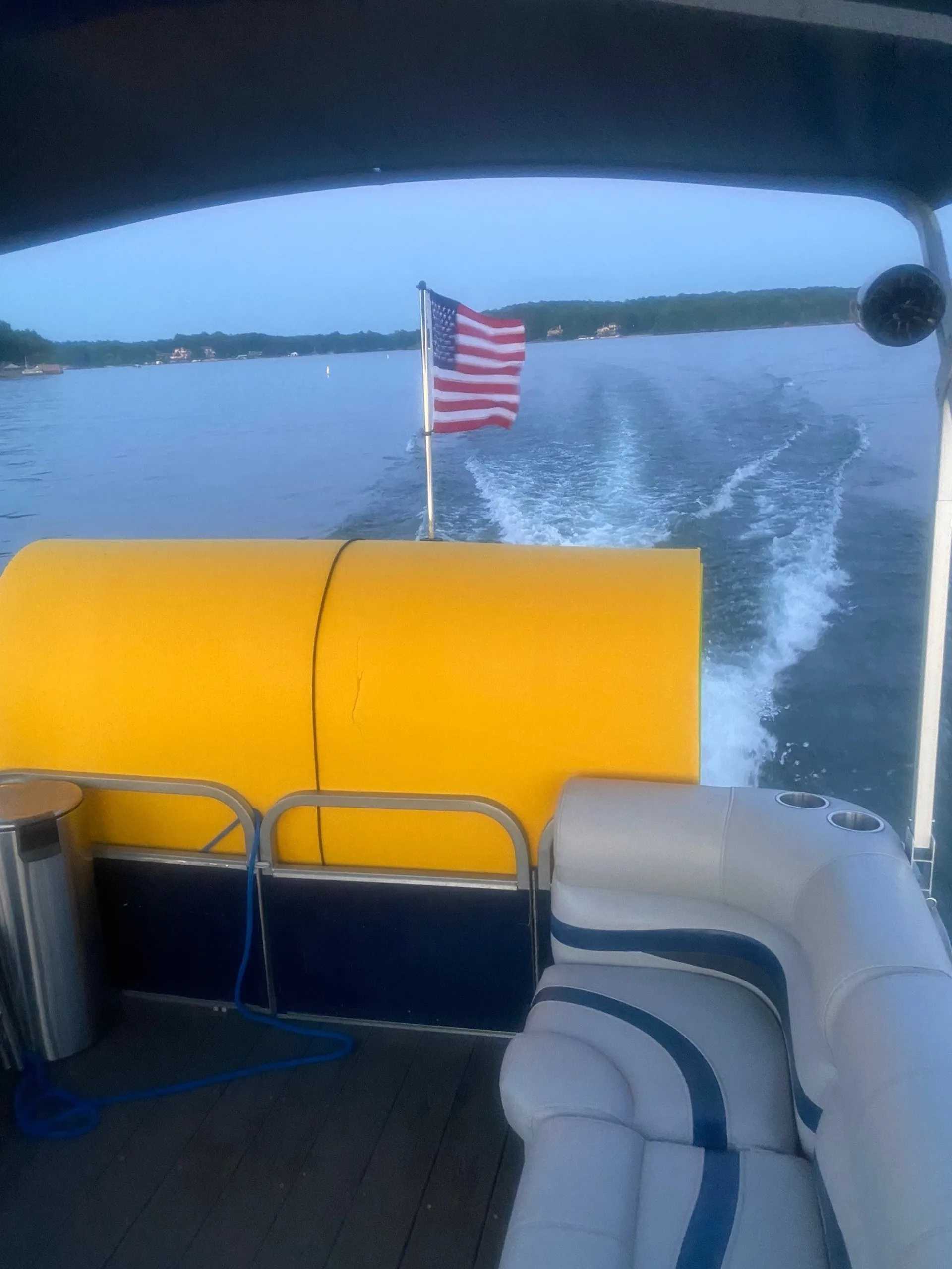 Lake Wylie Fun in the Sun on Kellen's Barge/ 24 ft