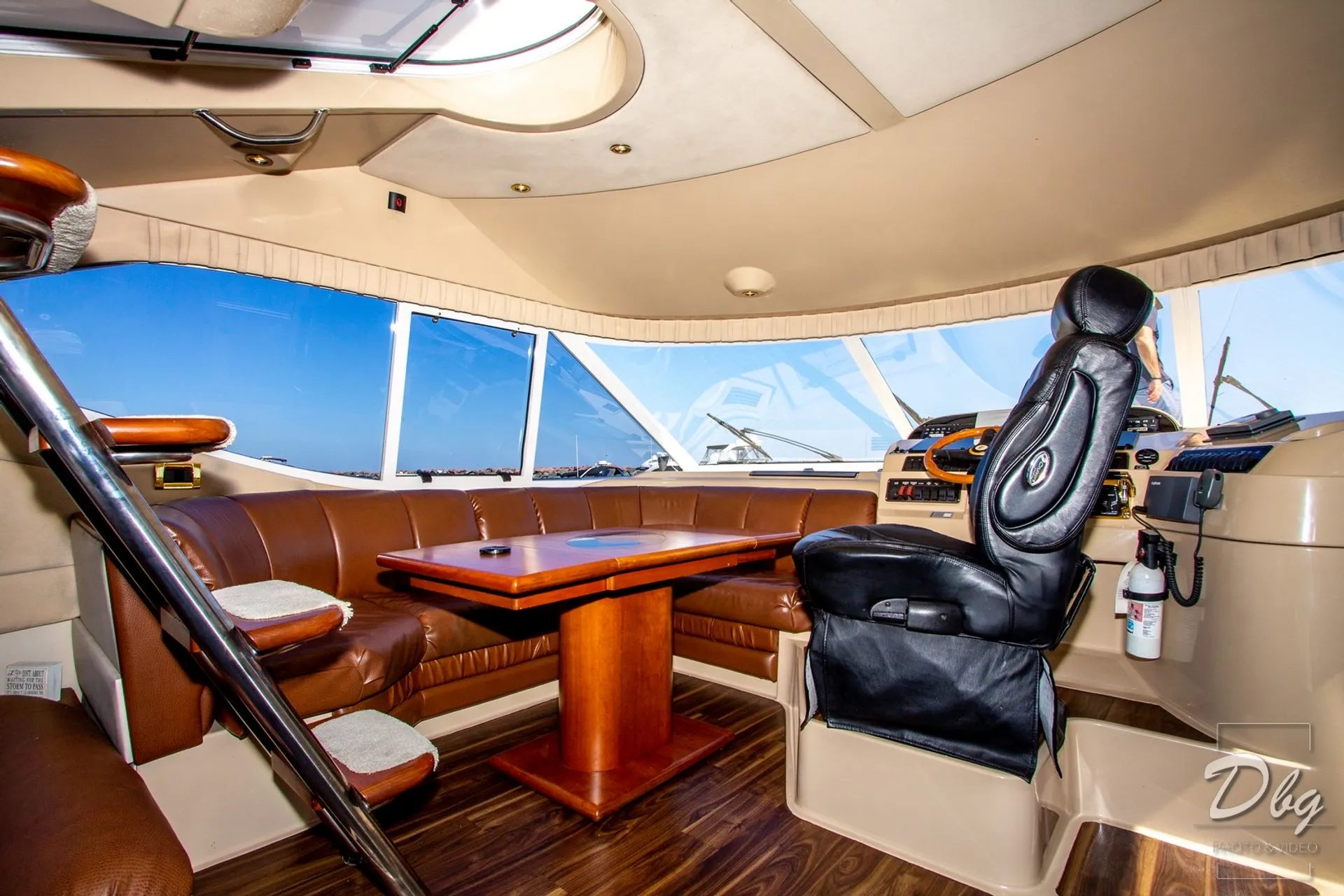 53' Multi-level Luxury Yacht w/Flybridge; Sundeck 