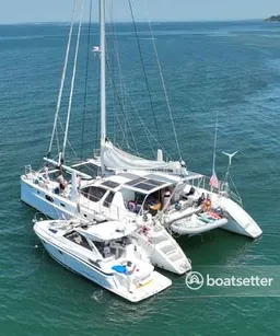 62' sailing cat: bachelorette, sandbar, sunsets