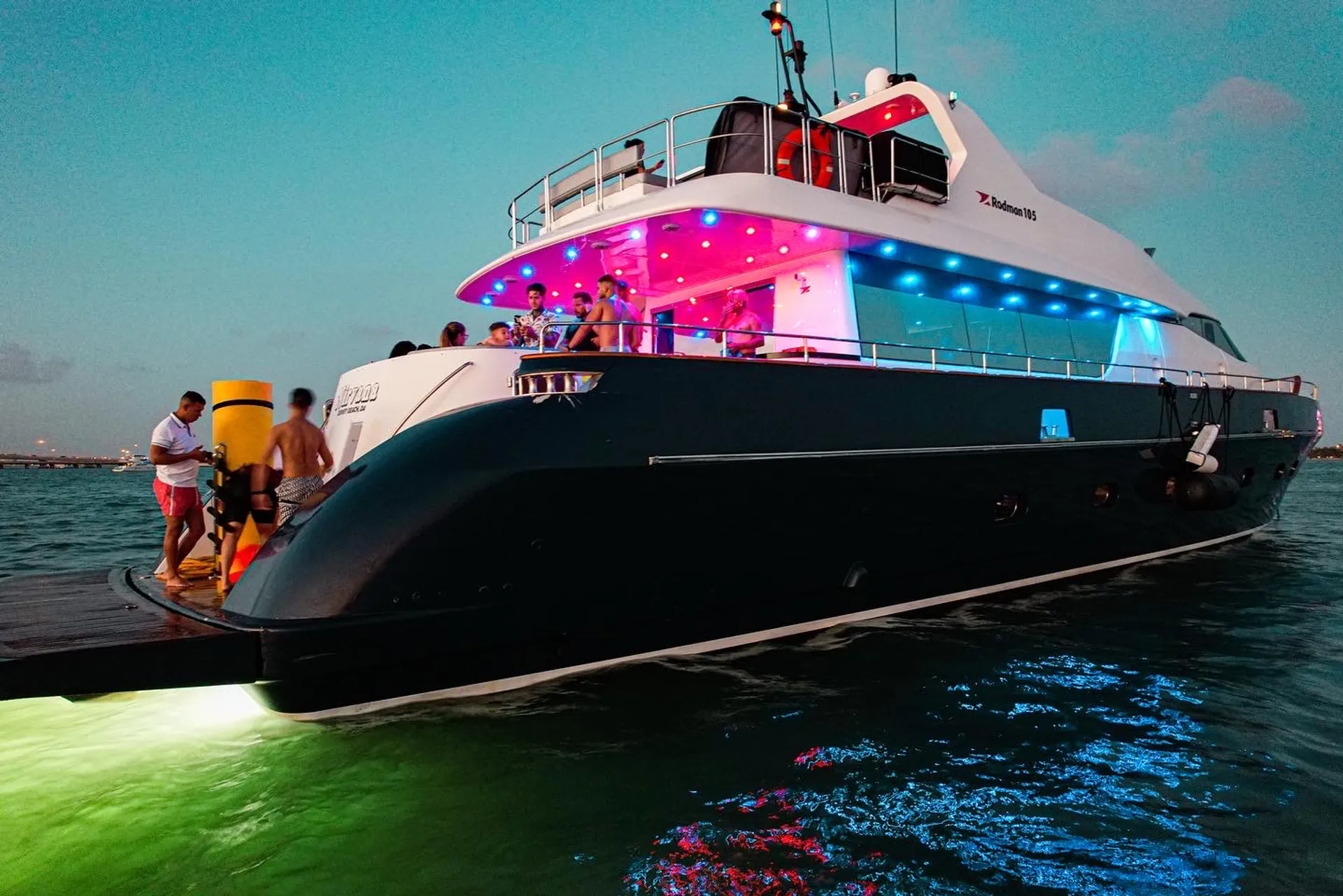 Rodman 105 in Miami Beach, FL — photo 2