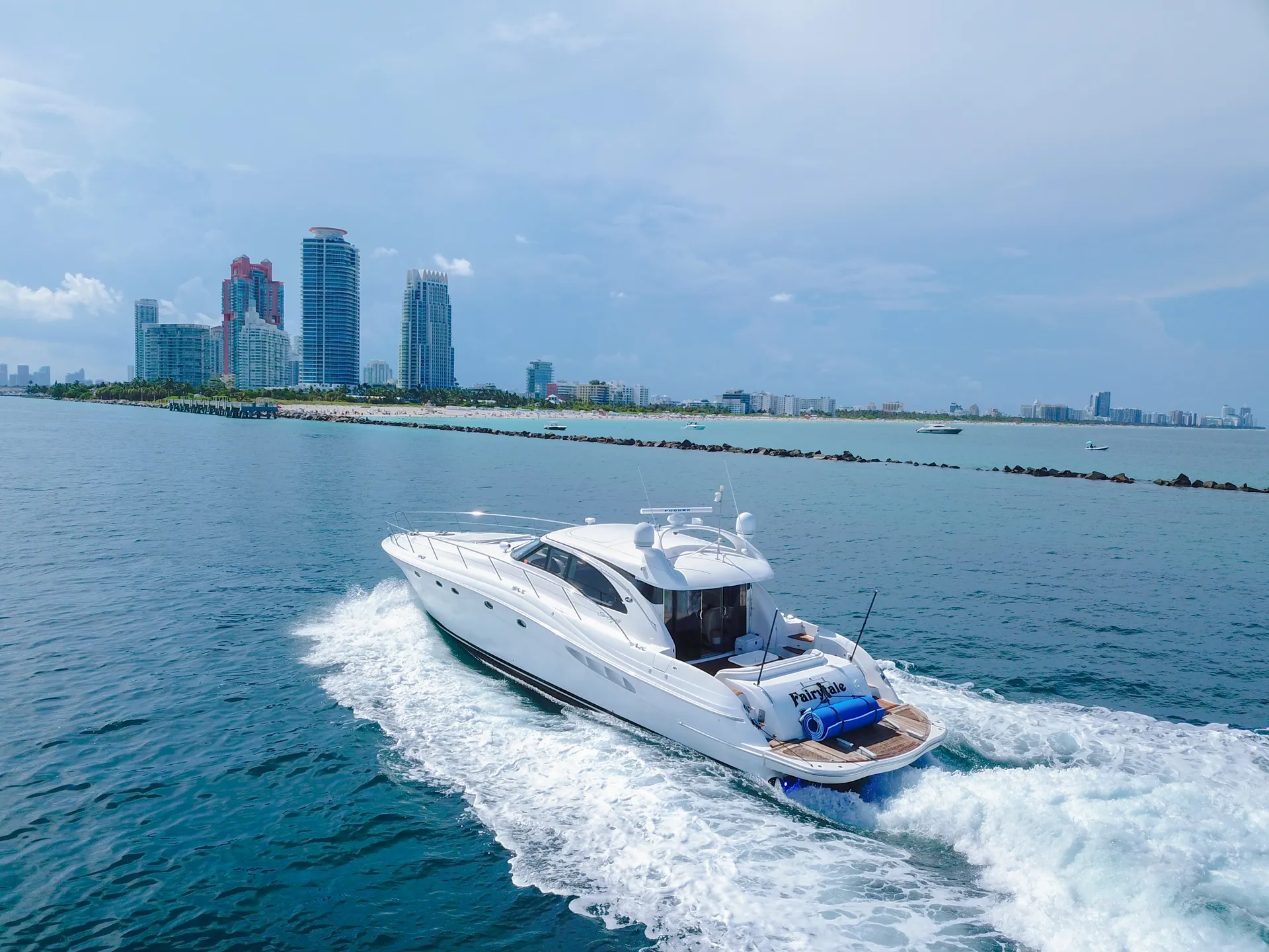 Sea Ray Boats 70' in Miami Beach, FL — photo 6