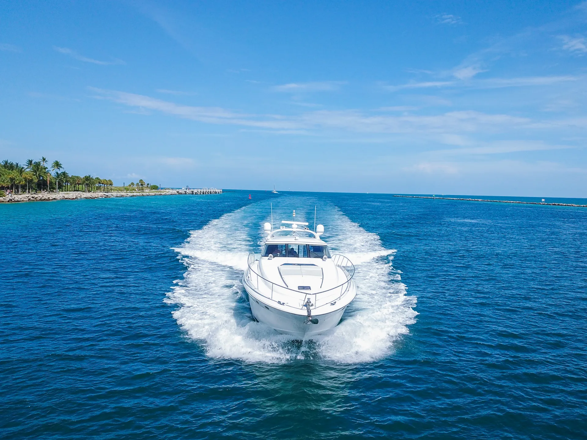 Sea Ray Boats 70' in Miami Beach, FL — photo 2