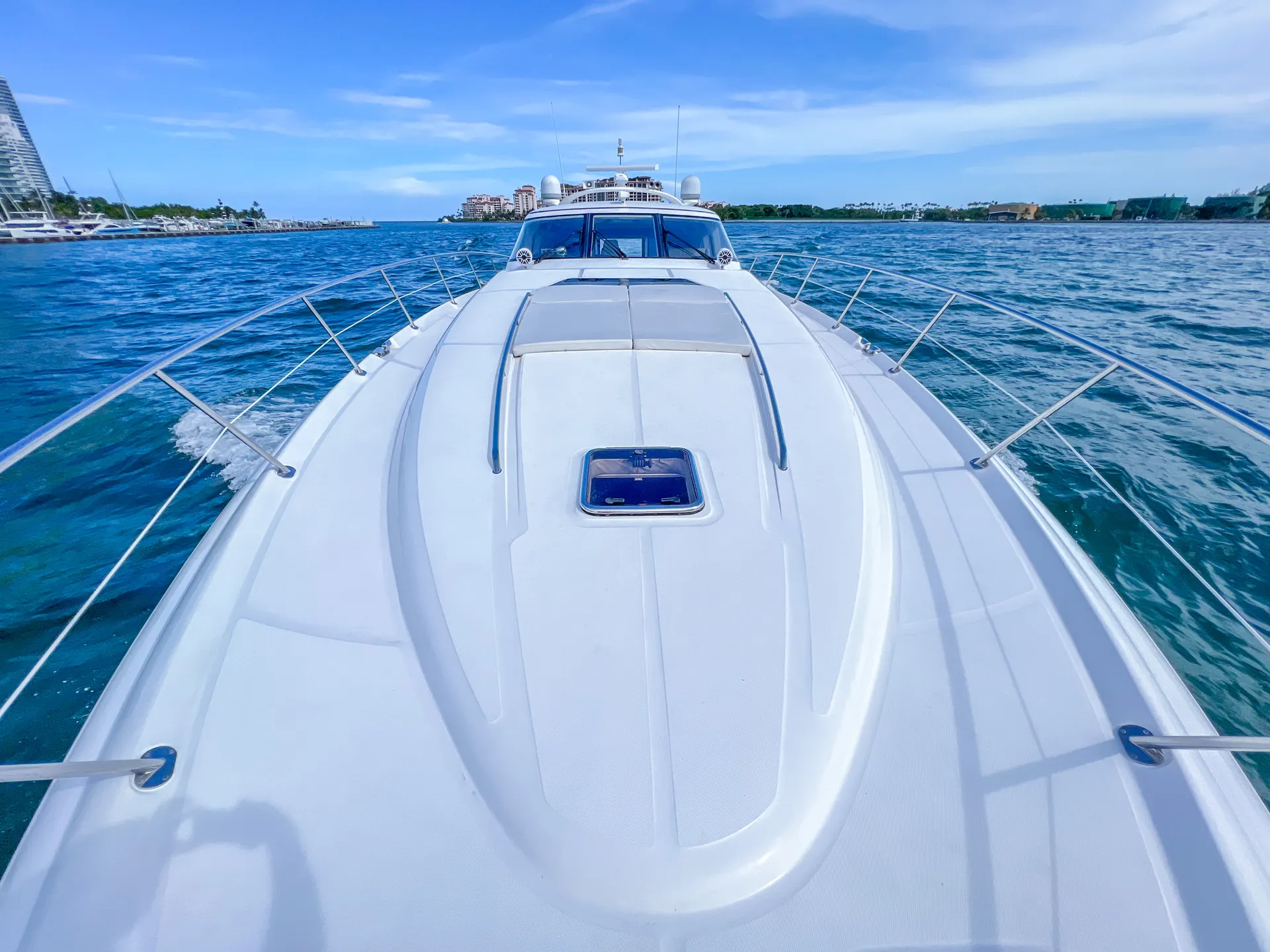 Sea Ray Boats 70' in Miami Beach, FL — photo 10