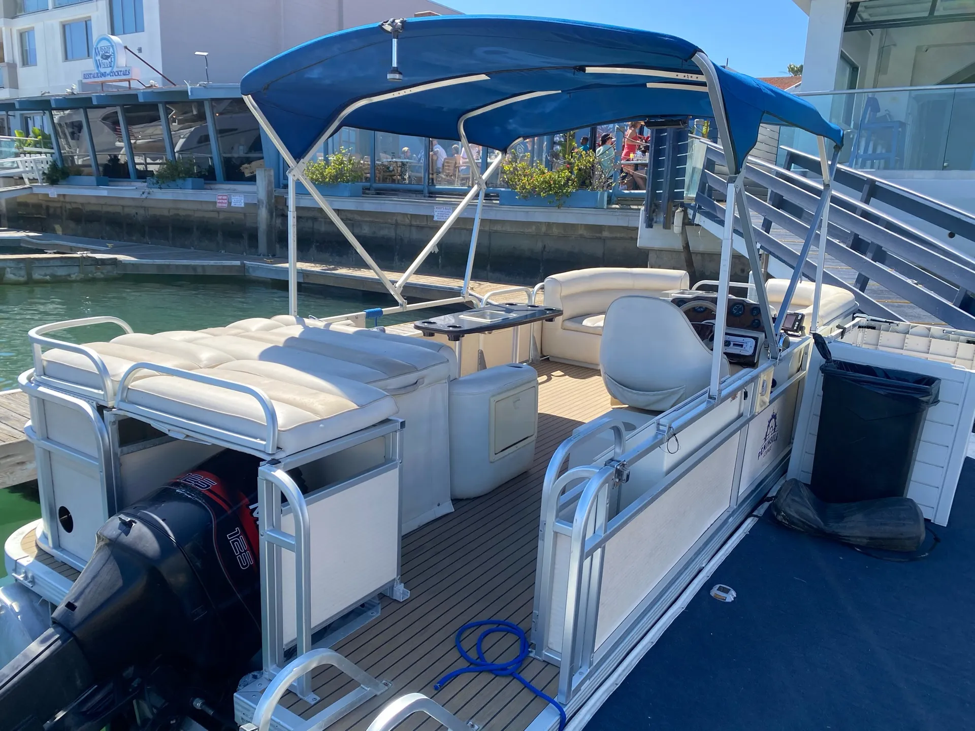 Premier Marine 210 Sunsation in Newport Beach, CA — photo 2