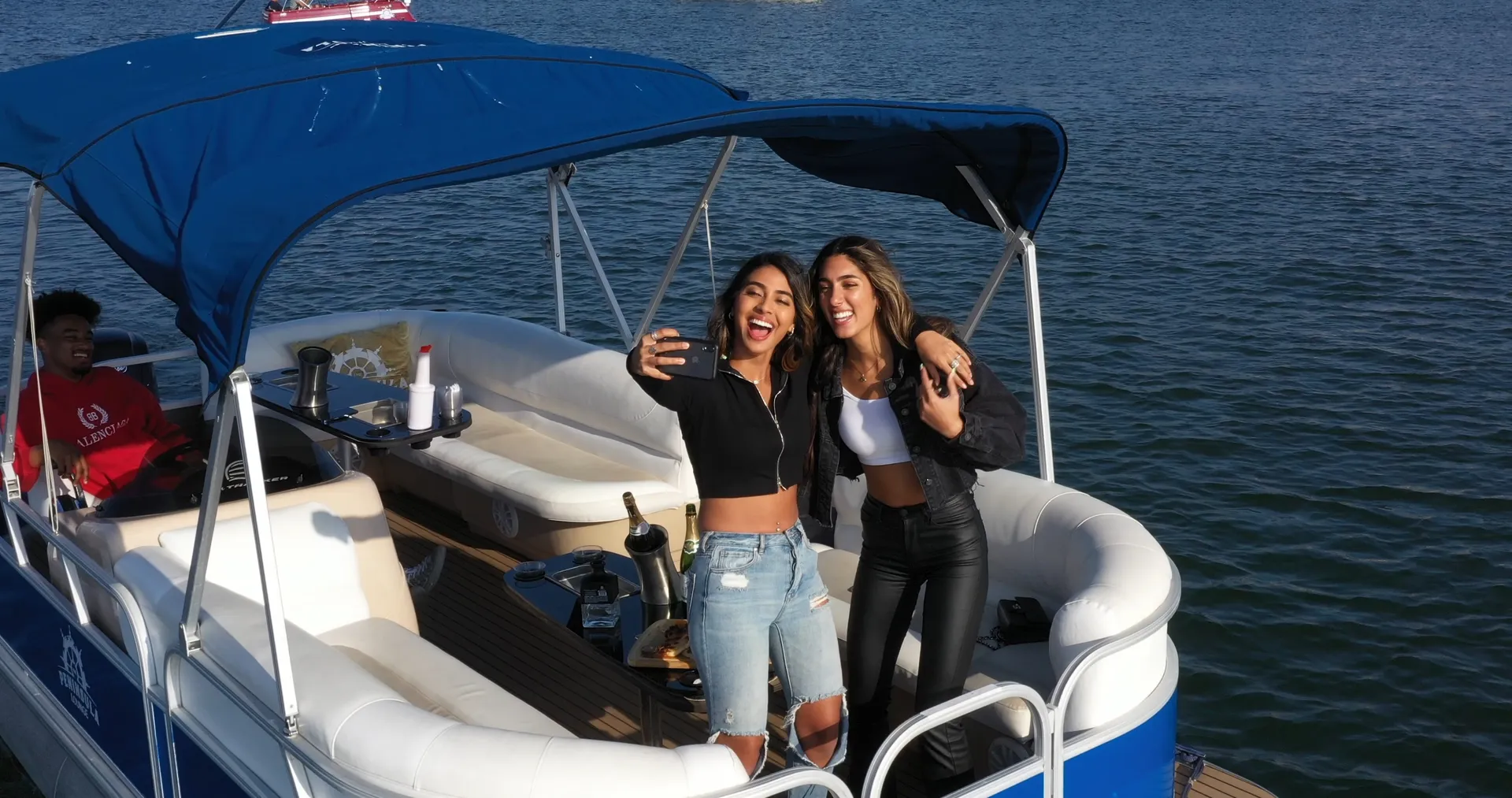 Premier Marine 210 Sunsation in Newport Beach, CA — photo 10