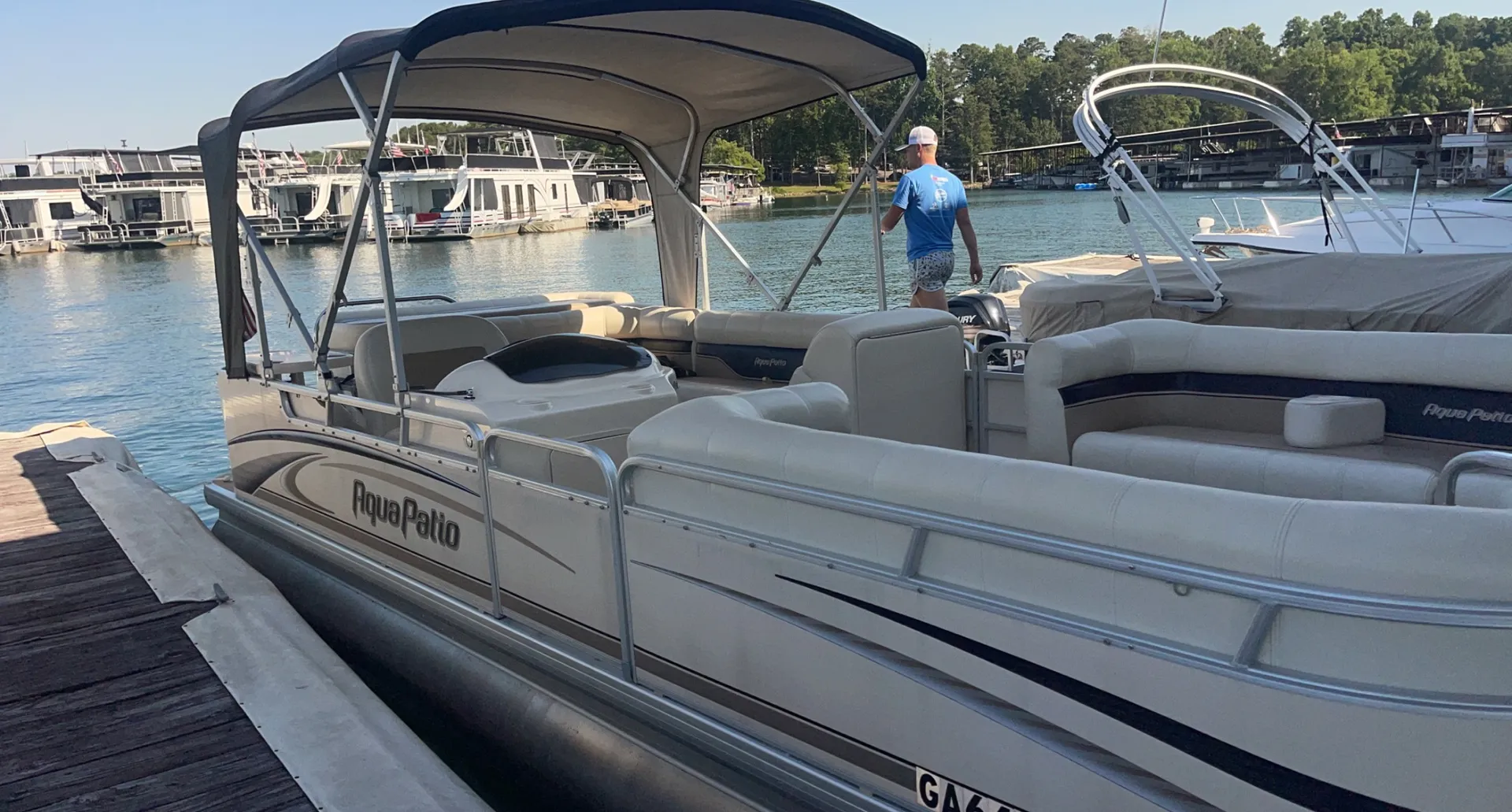 Godfrey Marine Aqua Patio 240 DC 4-Gate in Buford, GA — photo 5