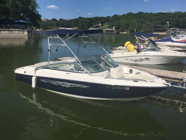 Rent a MONTEREY BOATS deck boat in Fort Worth, TX near me