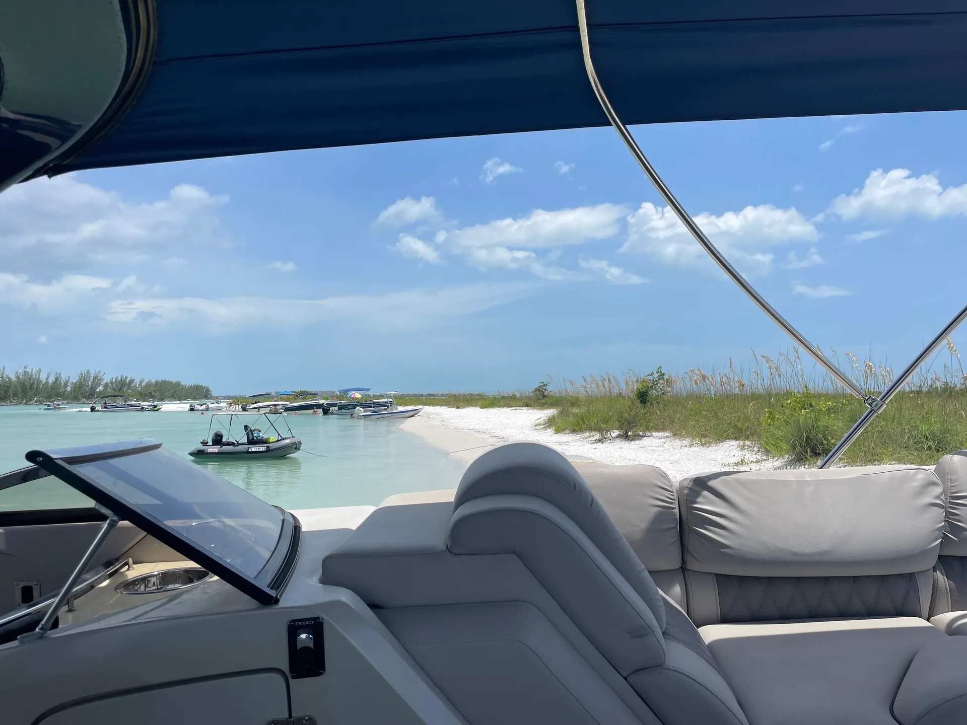 BENNINGTON MARINE 30QSR in Naples, FL — photo 5