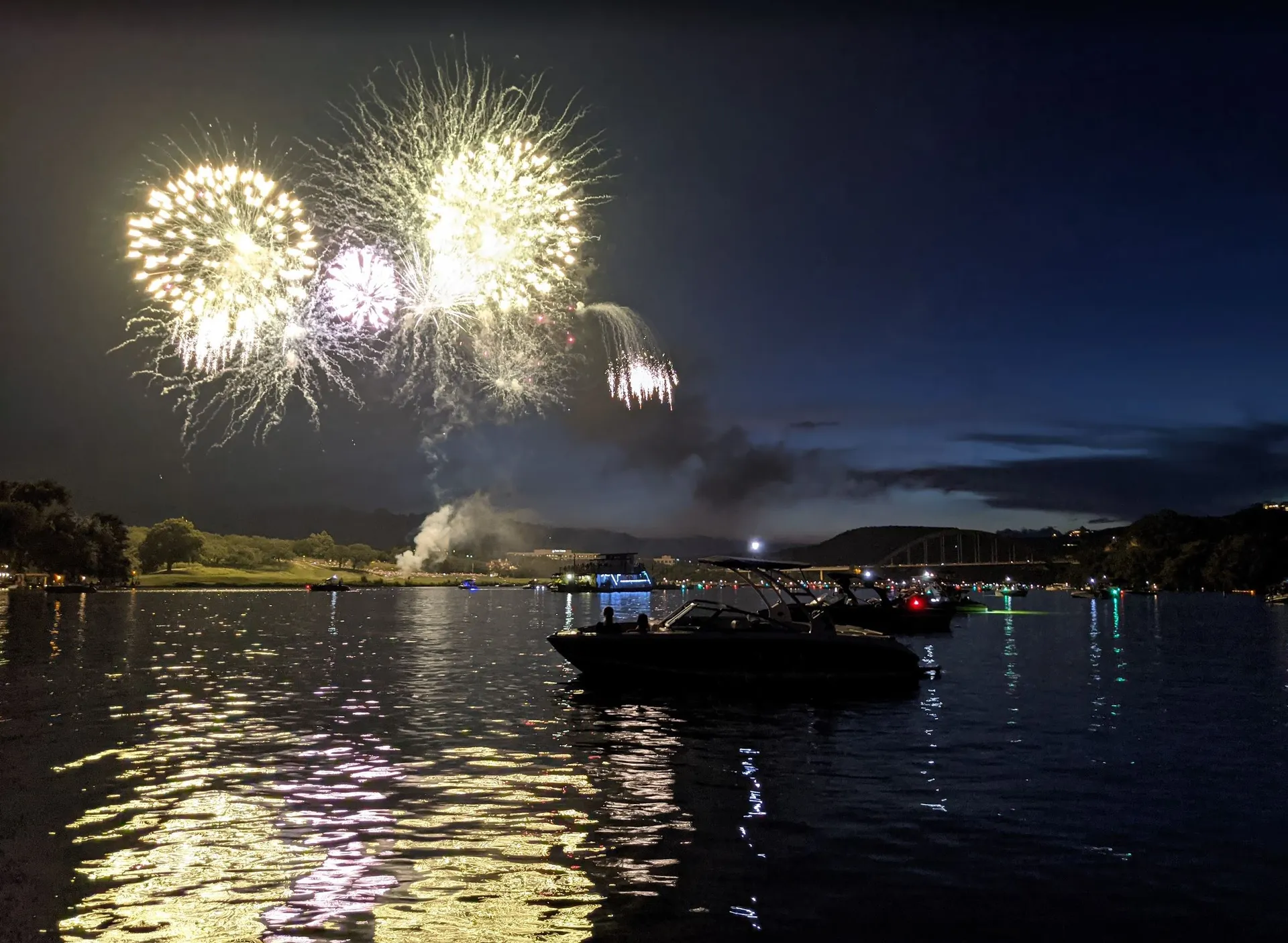 Gorgeous Nautique for Cruising, Surfing & the Cove