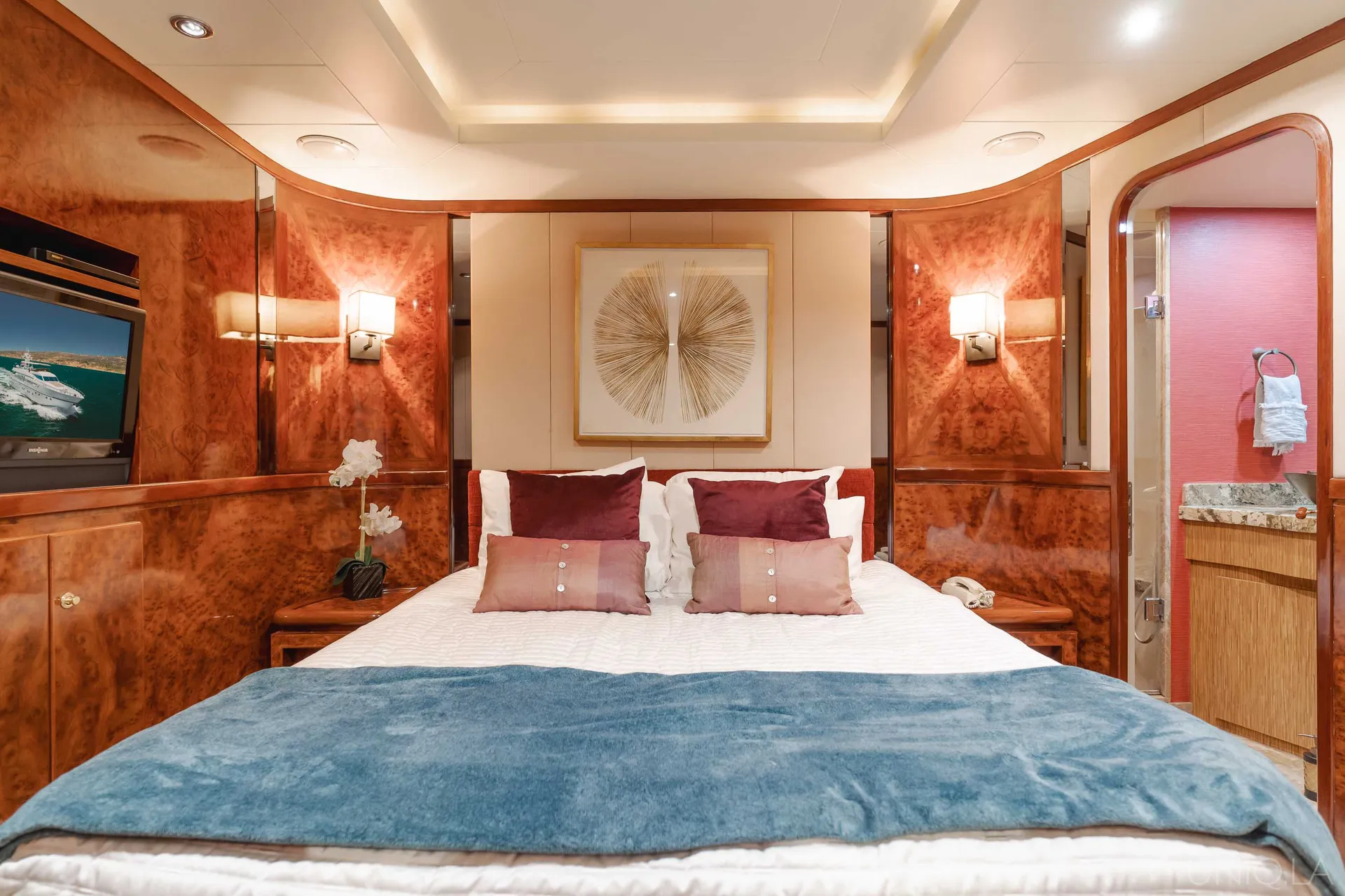 Captained Charter on 108' UNIQ Monte Fino Yacht 
