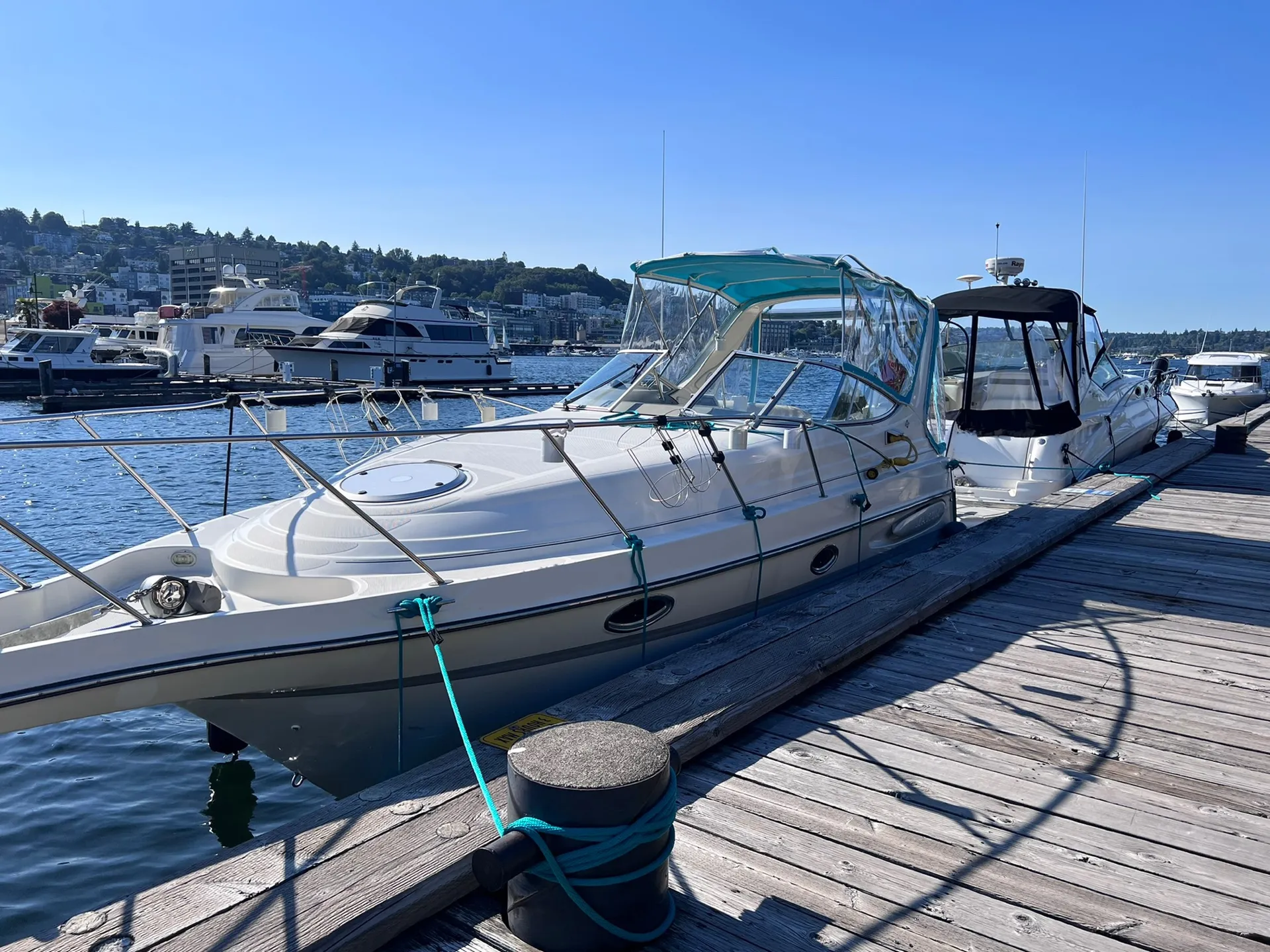 CruisetoLakeWAfromSLU🧭 29’🛥️Toilet💩✅ Enclosure☔️😎 ✅⚓️✅ ⛽️OnMyTime✅