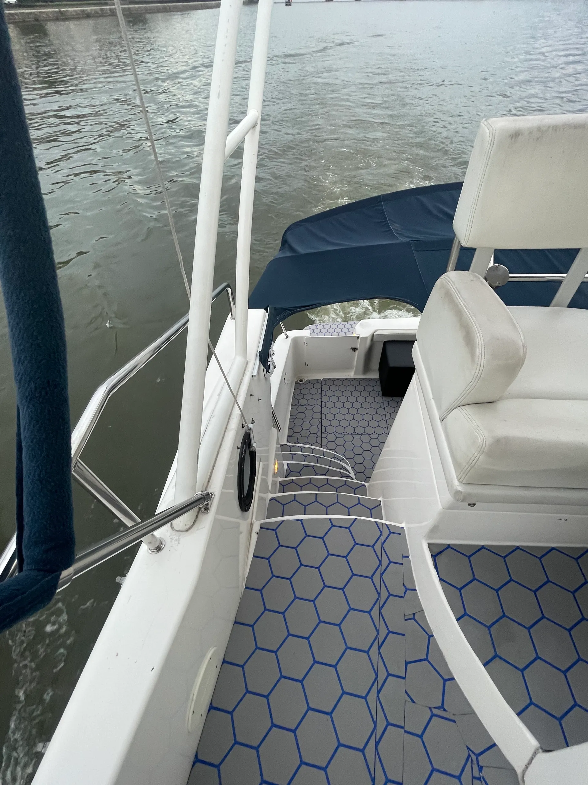 DMV’s 12 passenger Luxury Party Yacht with Free Captain and Crew!