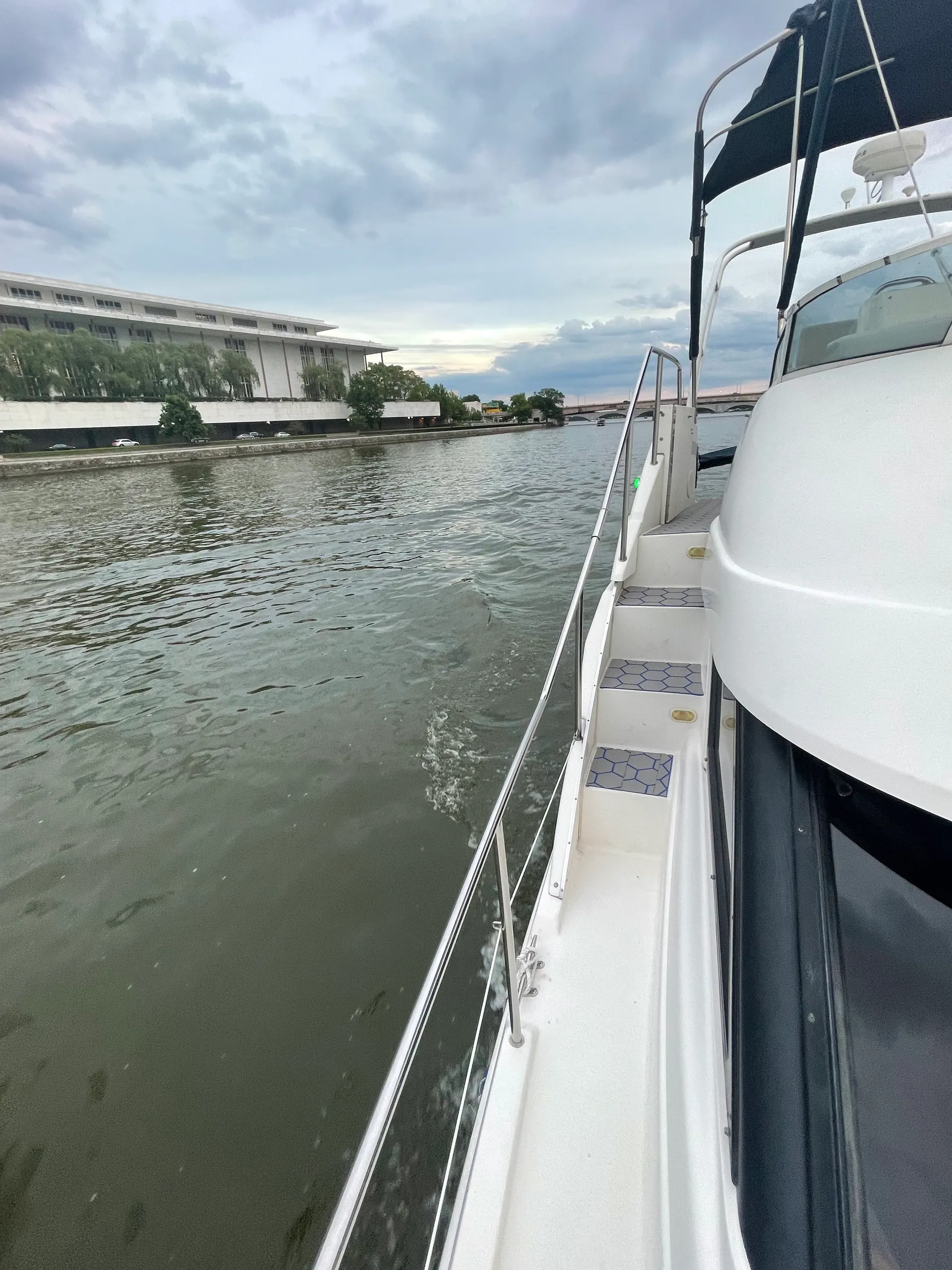 DMV’s 12 passenger Luxury Party Yacht with Free Captain and Crew!