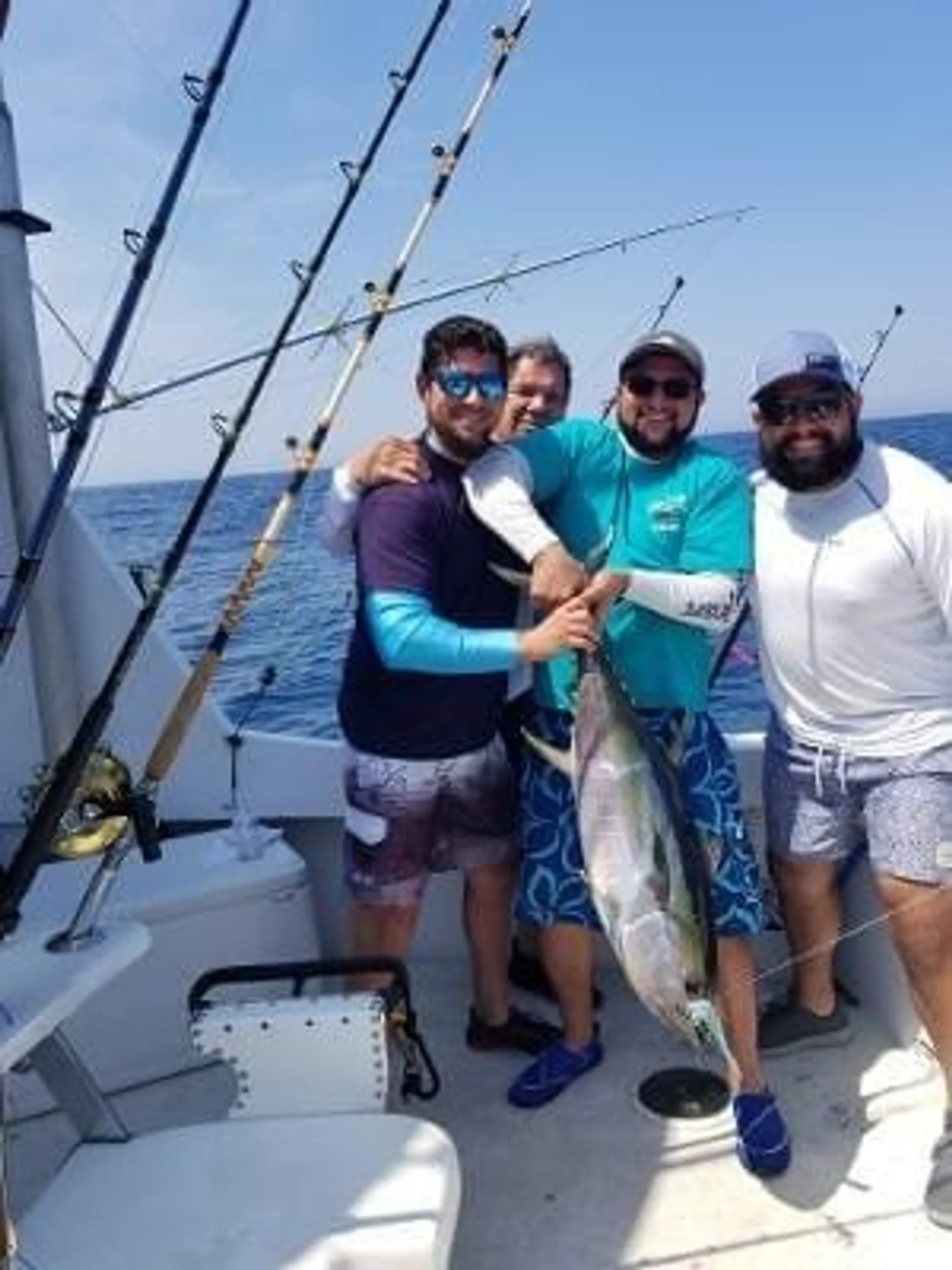 Tuna, Wahoo, & Mahi-Mahi Fishing with Capt. Louis!